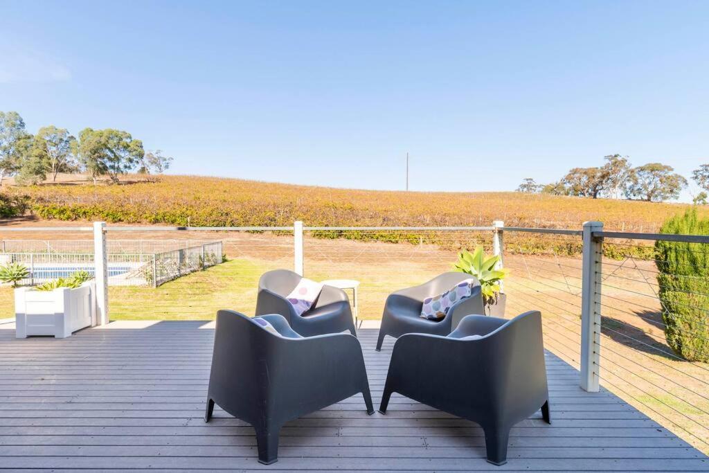 O'Briens of Clare - Stylish Pet Friendly Vineyard Accommodation