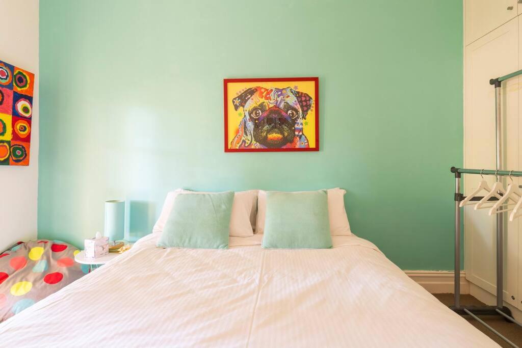 O'Briens of Clare - Stylish Pet Friendly Vineyard Accommodation