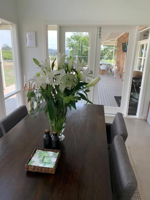 O'Briens of Clare - Stylish Pet Friendly Vineyard Accommodation