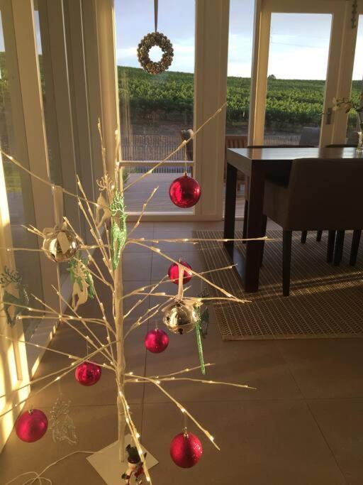 O'Briens of Clare - Stylish Pet Friendly Vineyard Accommodation