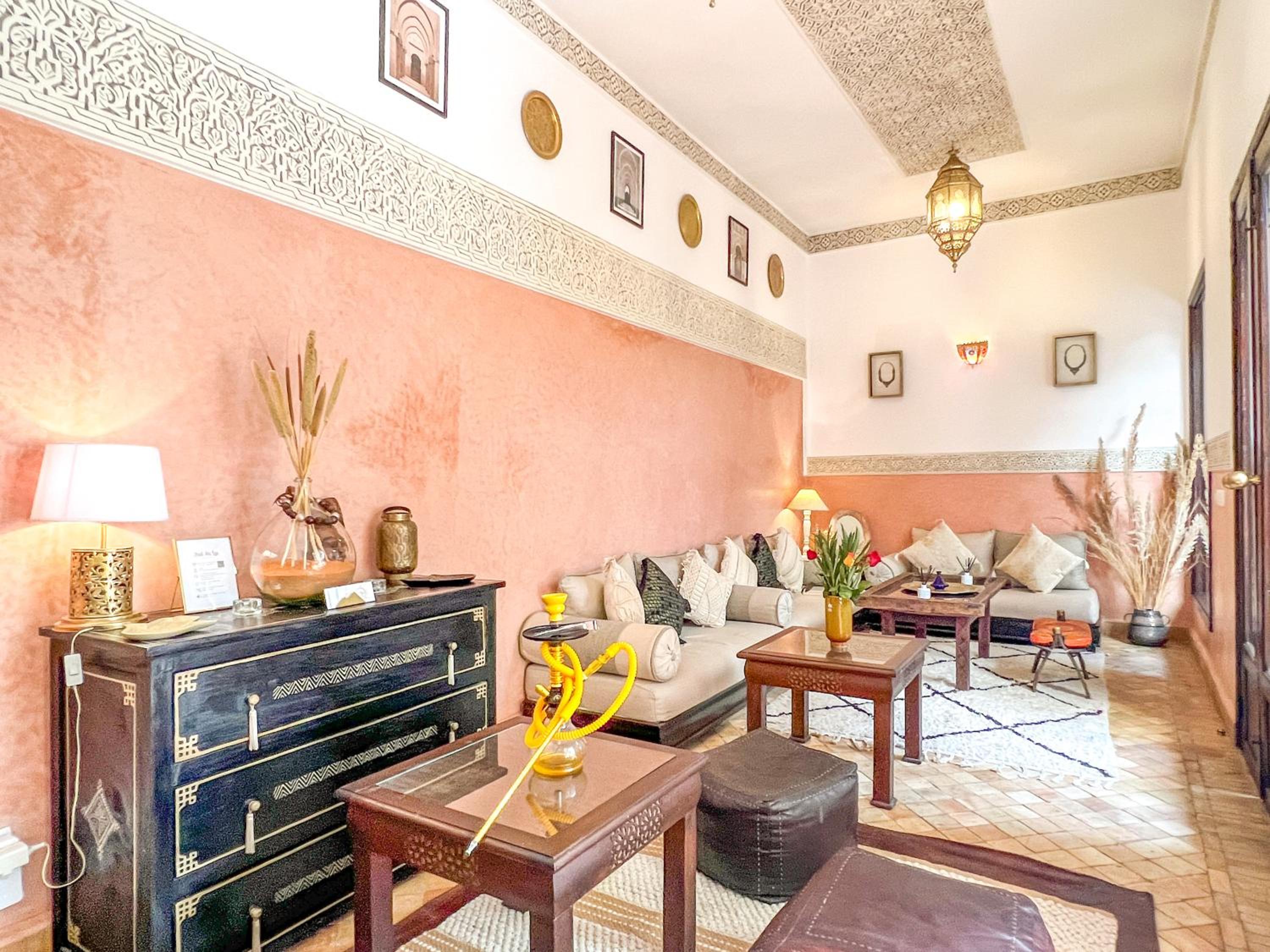 lounge