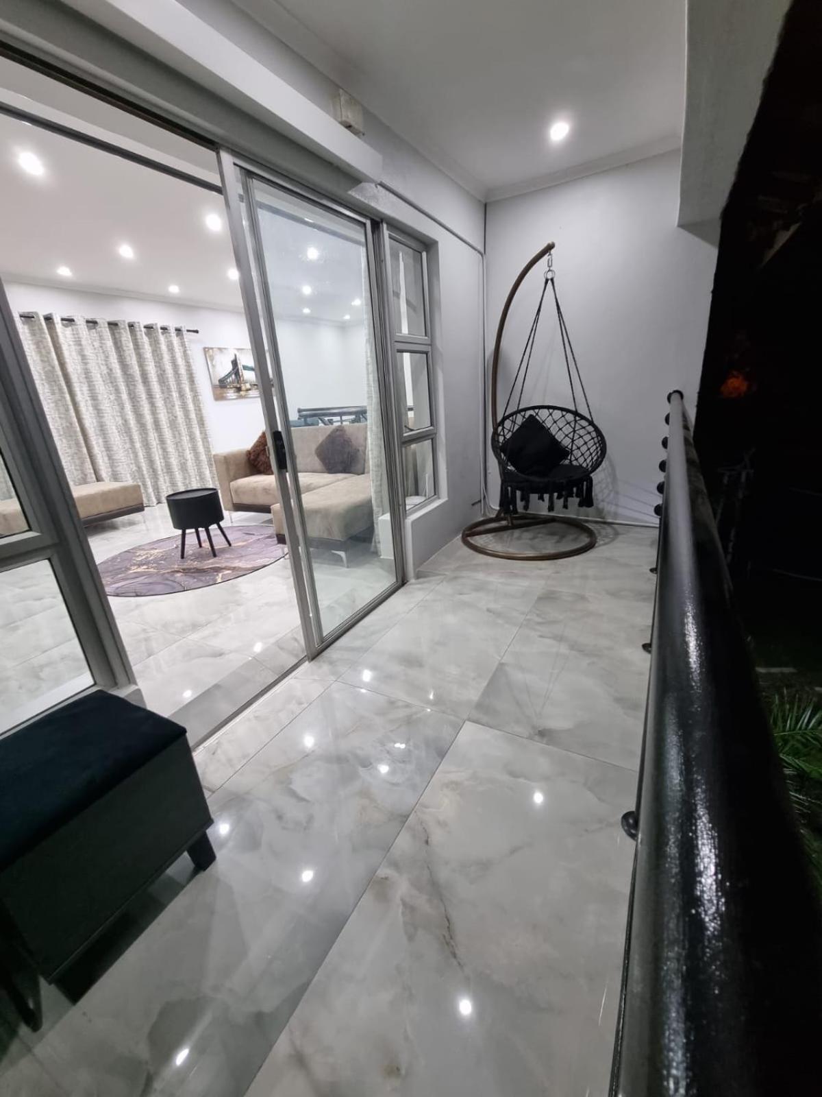 Luxury Secured Apartment view 3