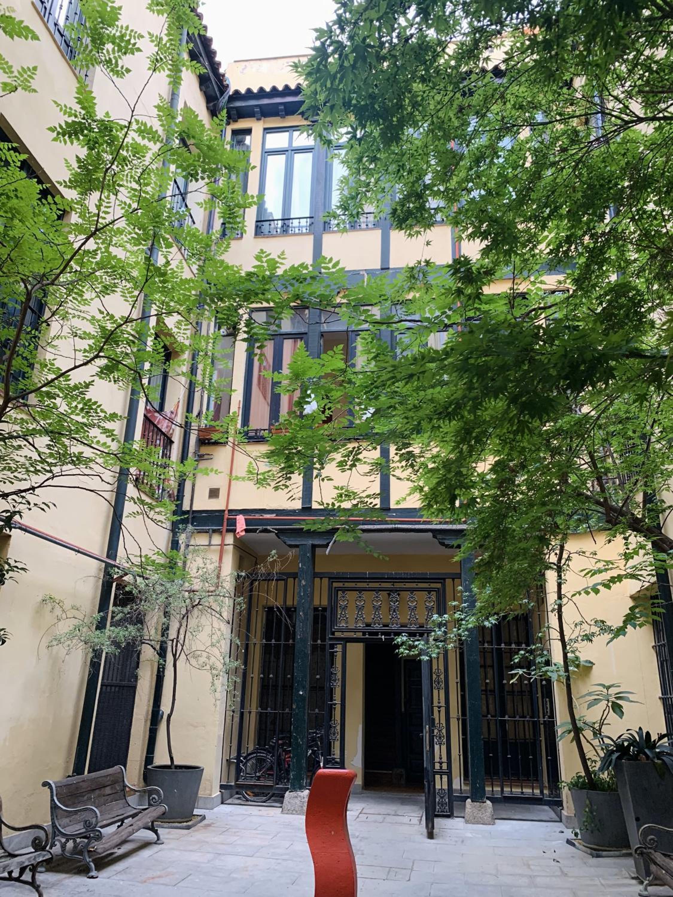 Modern Bright- Studio -Chueca
