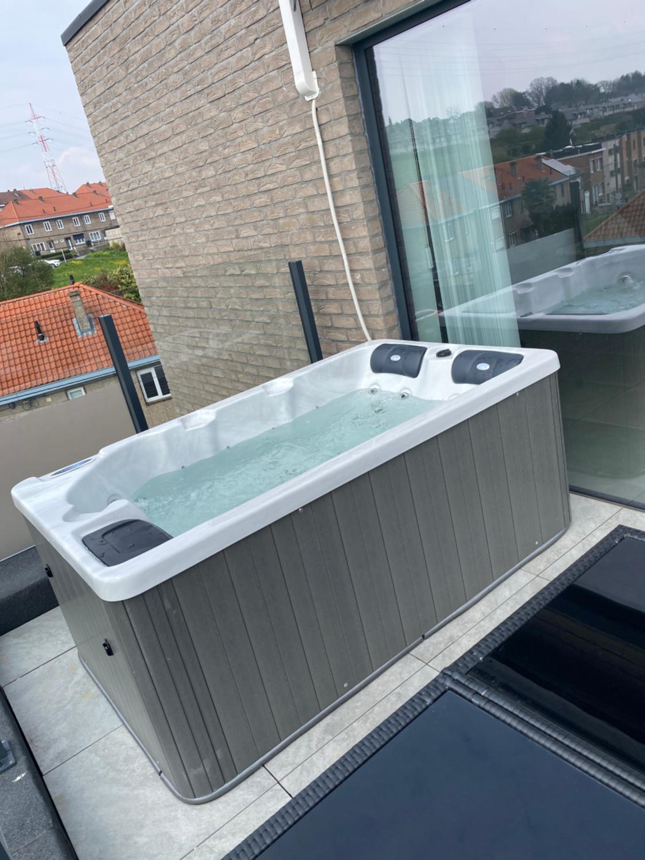 Liège Luxe & Jacuzzi sous les étoiles