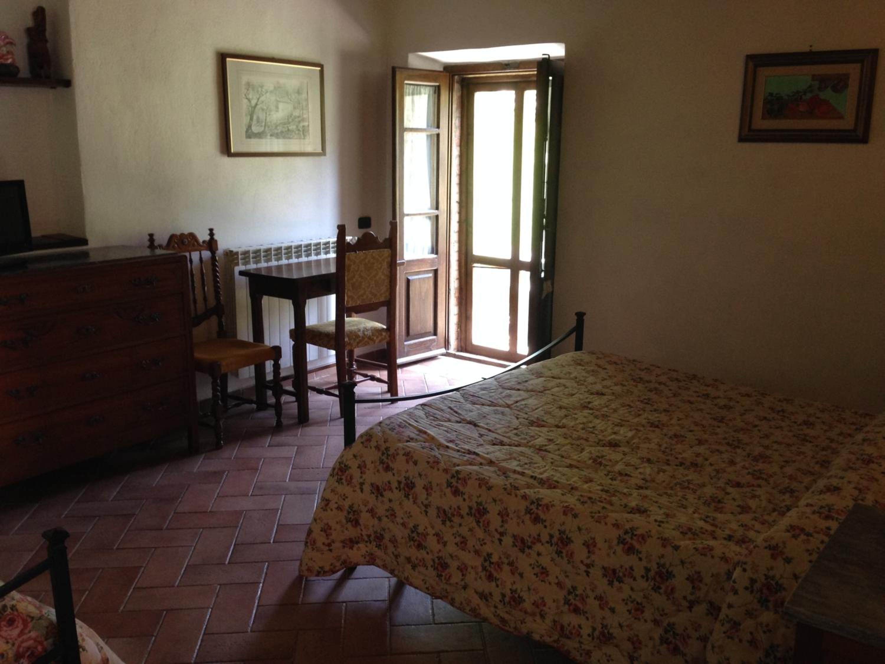 Photo 42