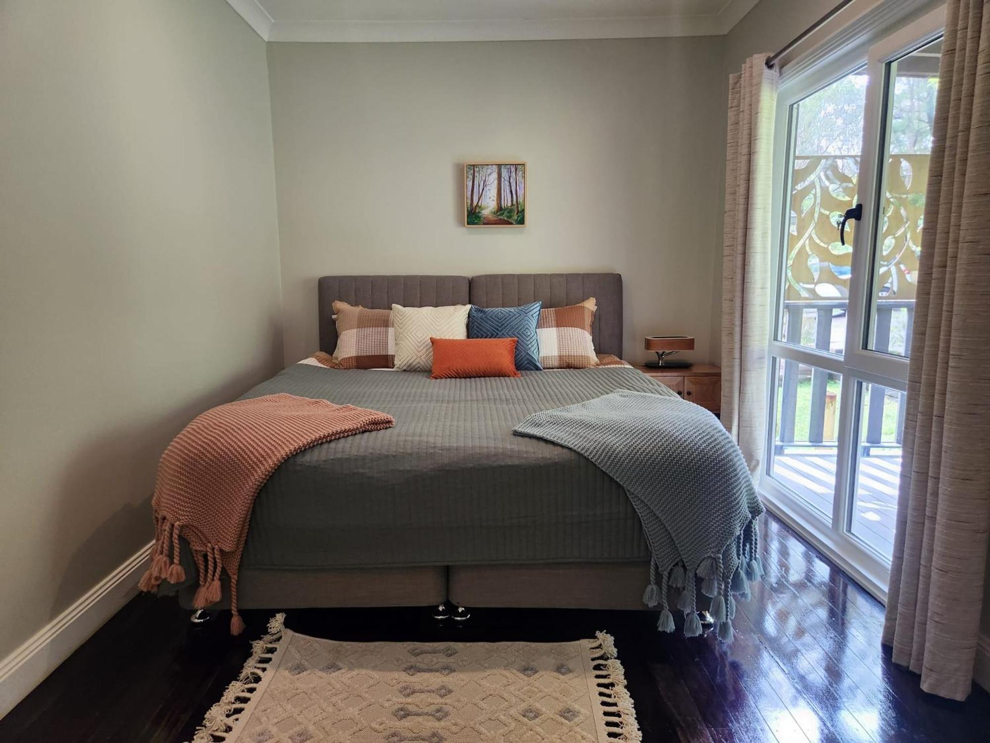 Rustic Queen of Leura