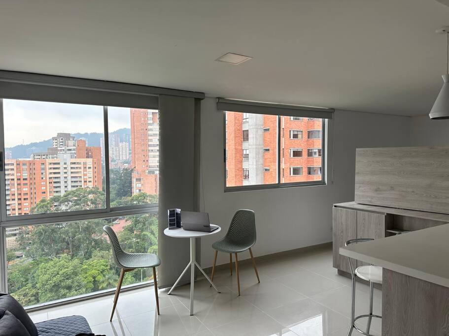 Best views of Medellin in El Poblado 1713
