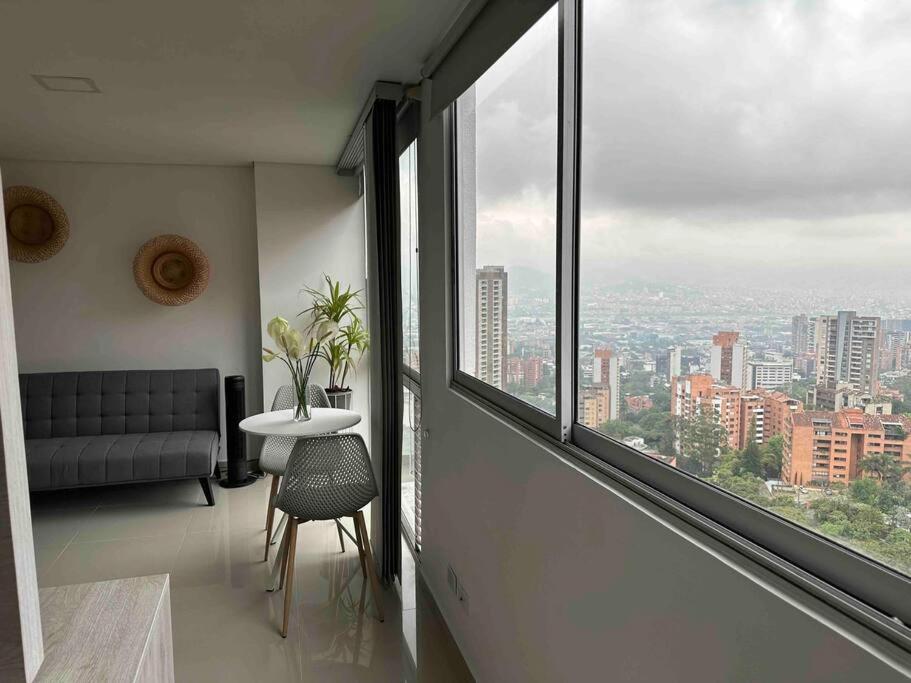 Best views of Medellin in El Poblado 1713
