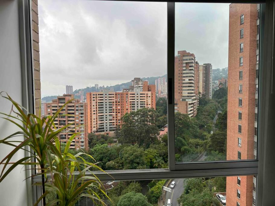 Best views of Medellin in El Poblado 1713
