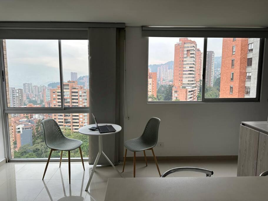 Best views of Medellin in El Poblado 1713