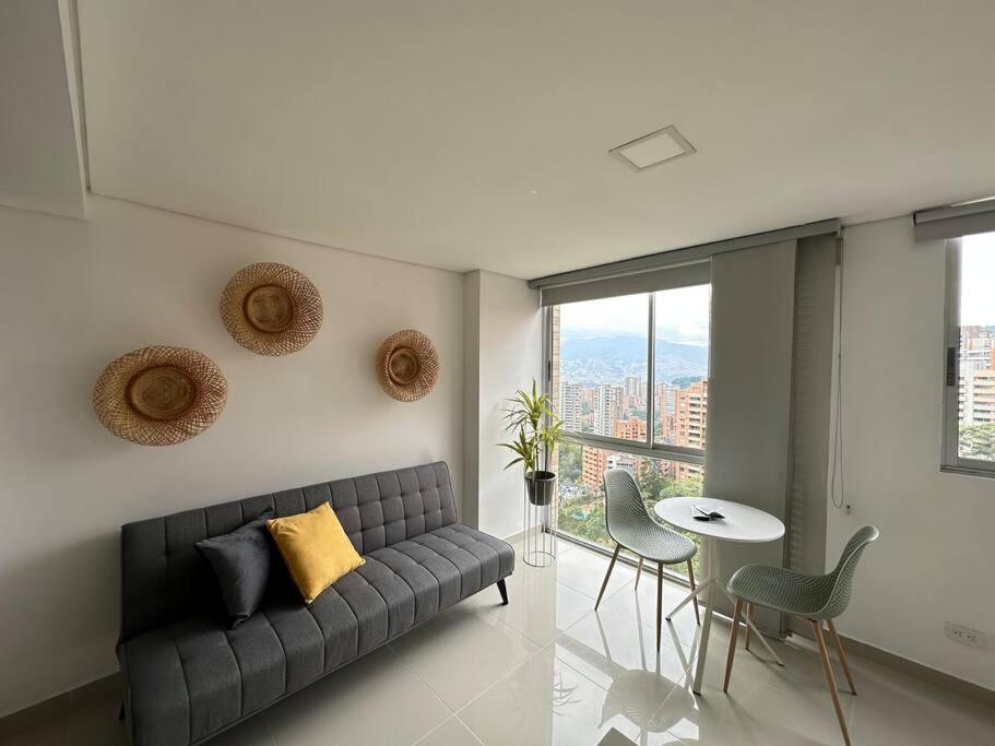 Best views of Medellin in El Poblado 1713