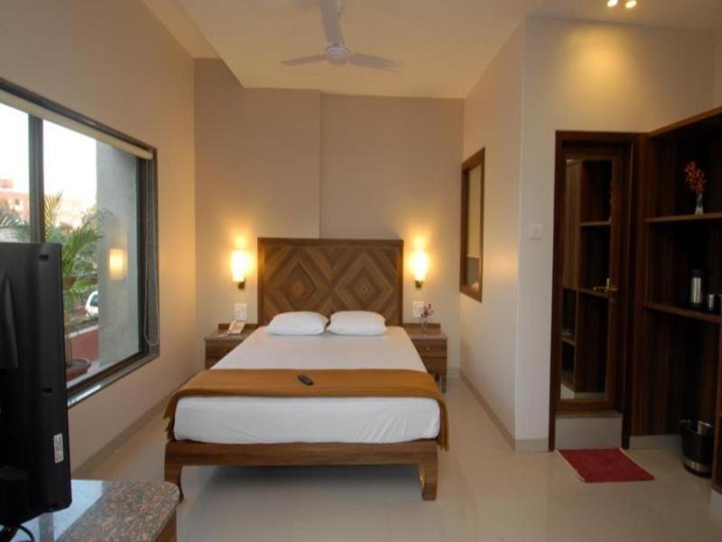 Shirdi Vacations - Sai Palace Budget Hotel - Property Image 3