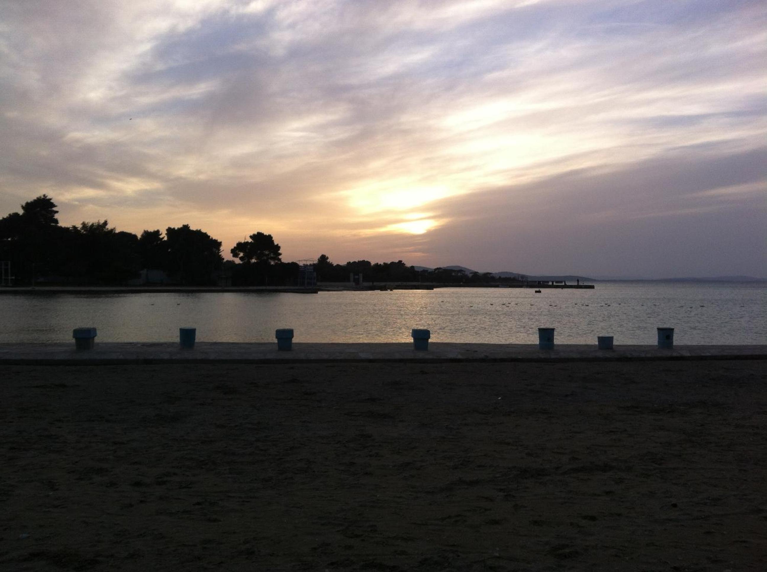 Apartment in villa, big garden, private pool, close to beach and Zadar town view 4
