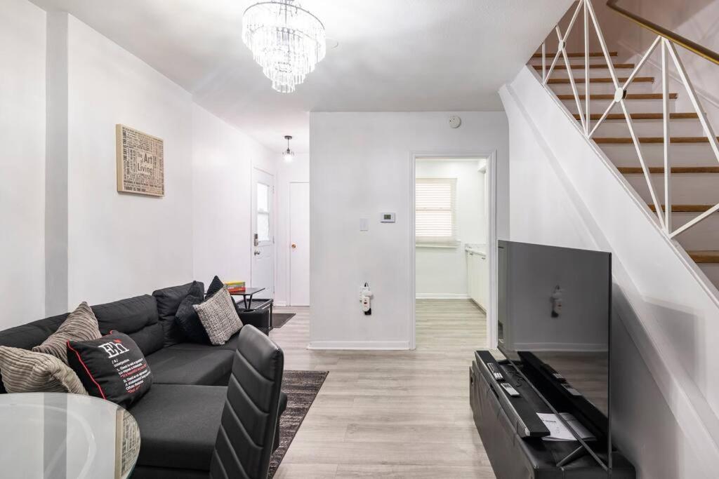 Harmony Home Near University of Waterloo