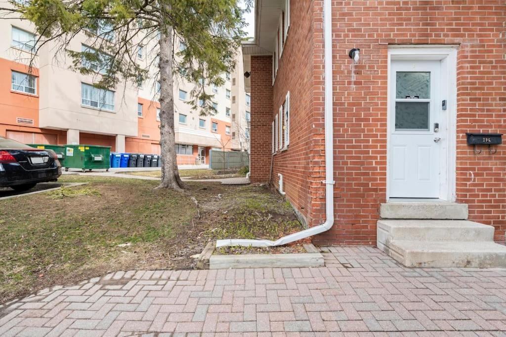Harmony Home Near University of Waterloo