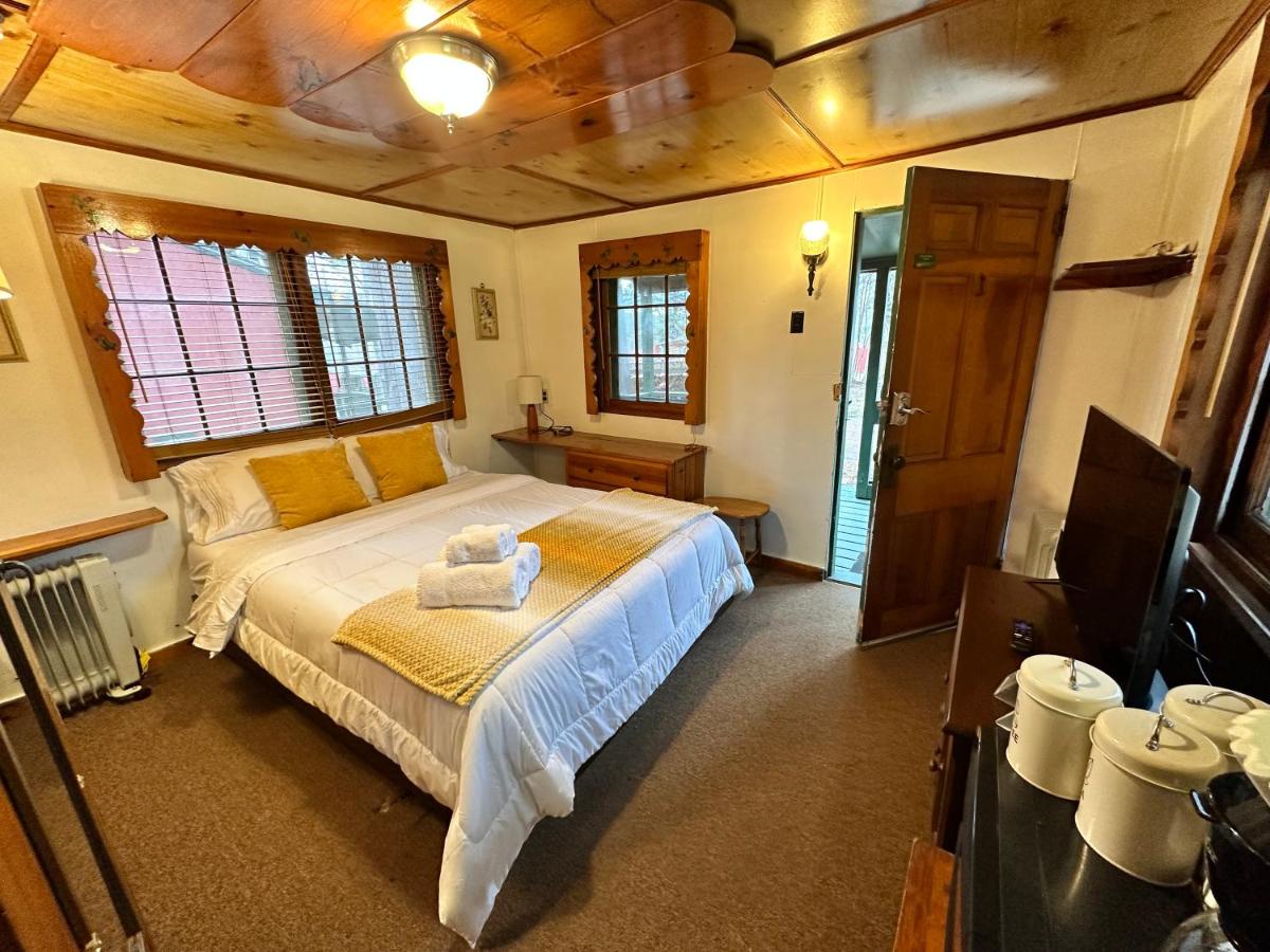 Sun Valley Cottages
