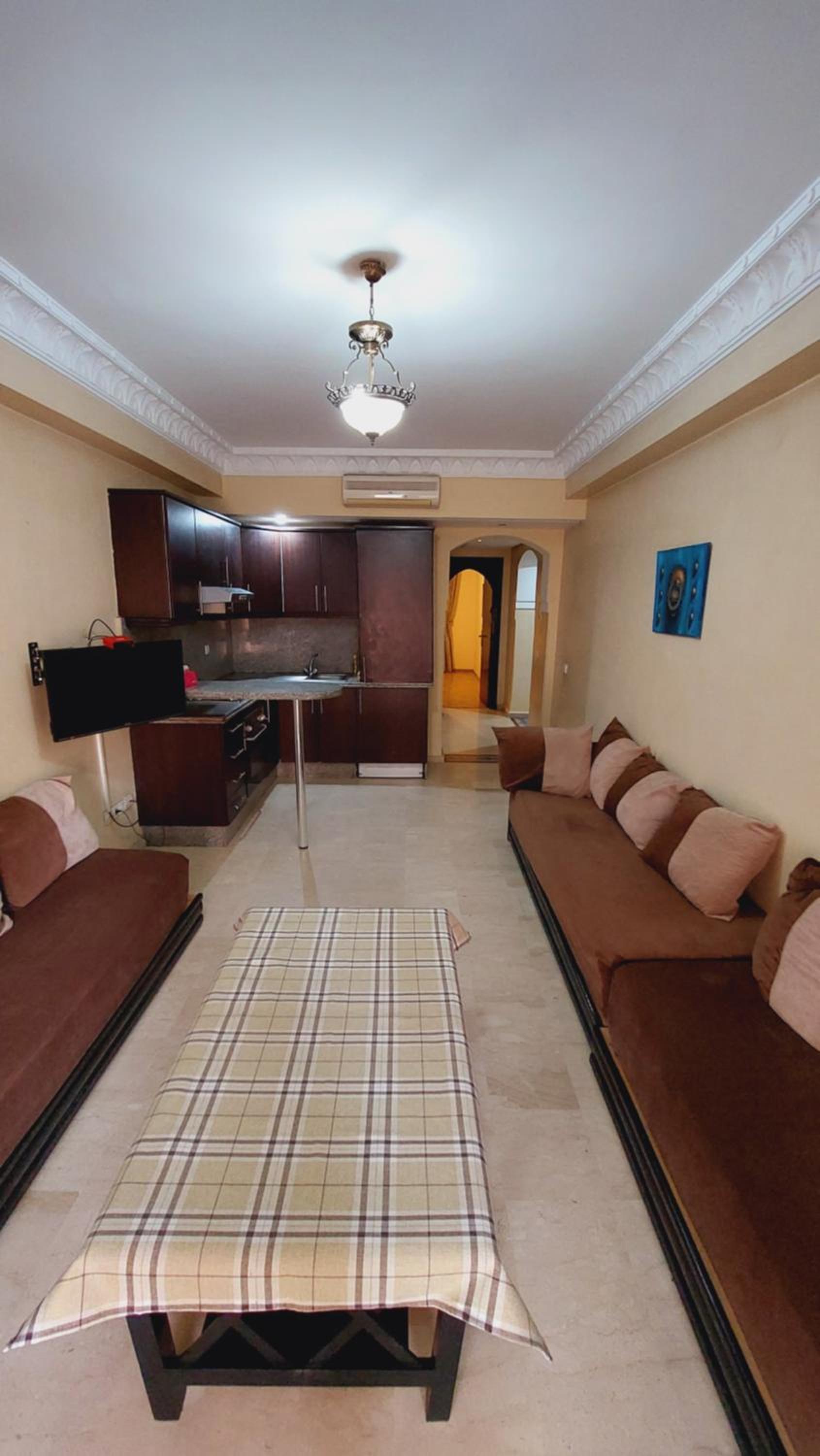 Cosy apartment in Marrakesh, Guliz view 3