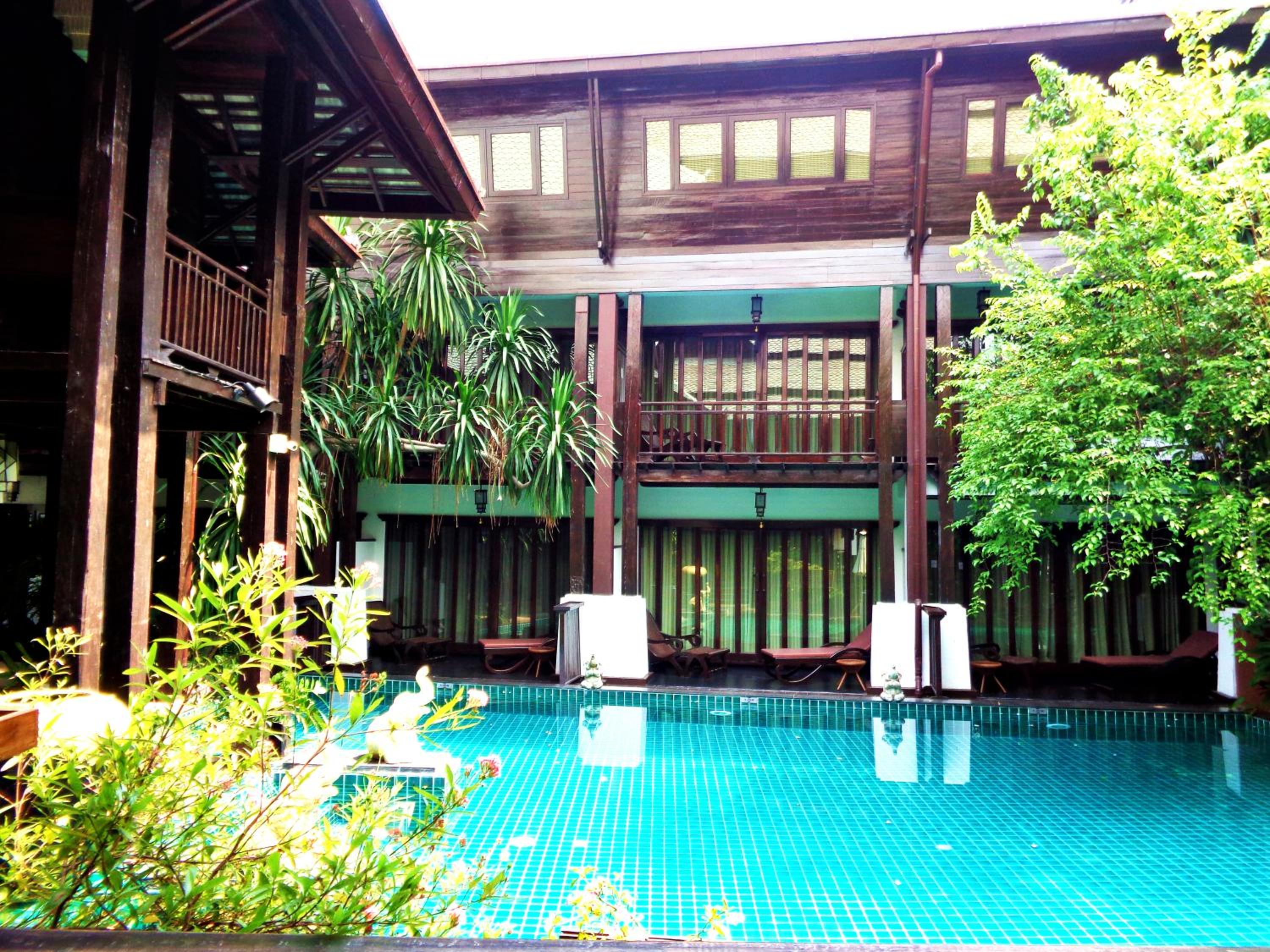 Yantarasri Resort