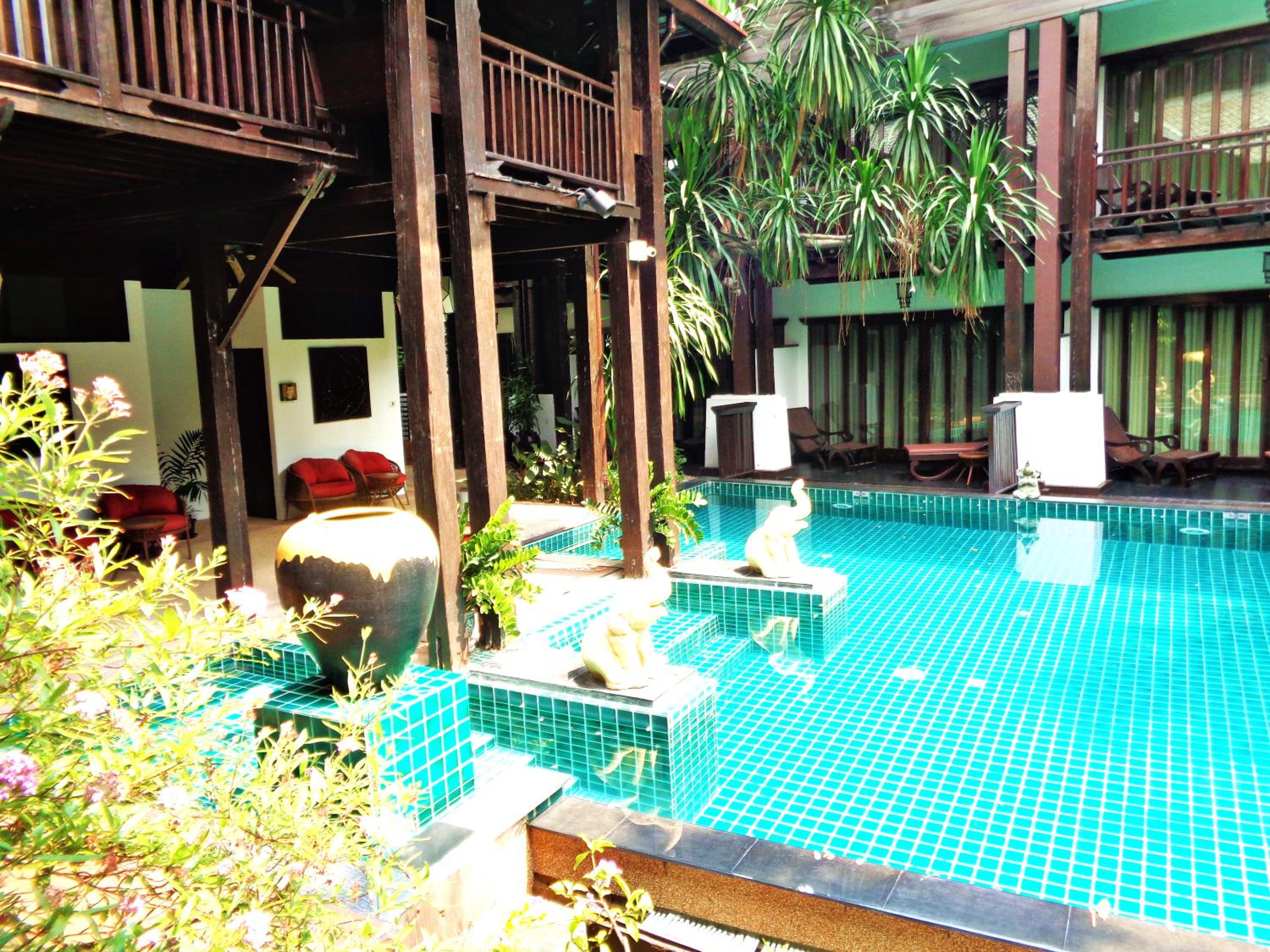 Yantarasri Resort