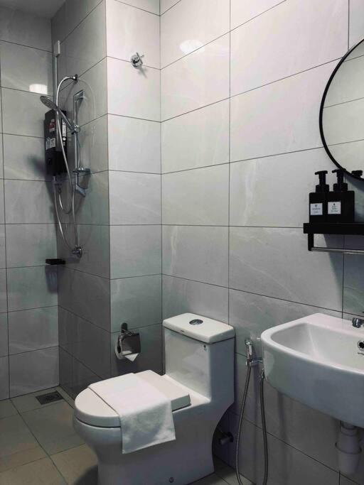 ND Minimalistic 2BR Suite Amber Cove Melaka Town photo 7