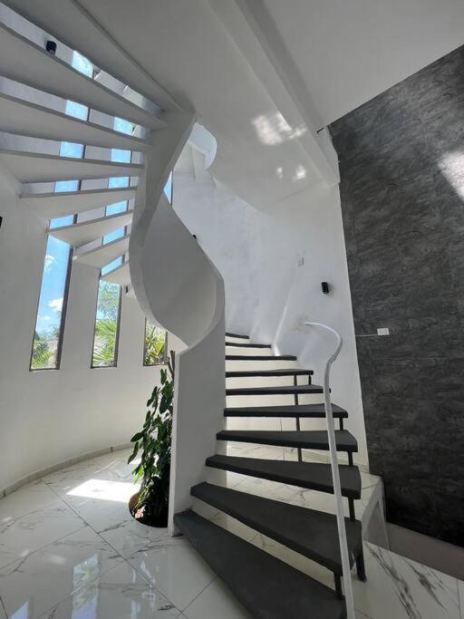 Luxurious Ocean View Villa view 5