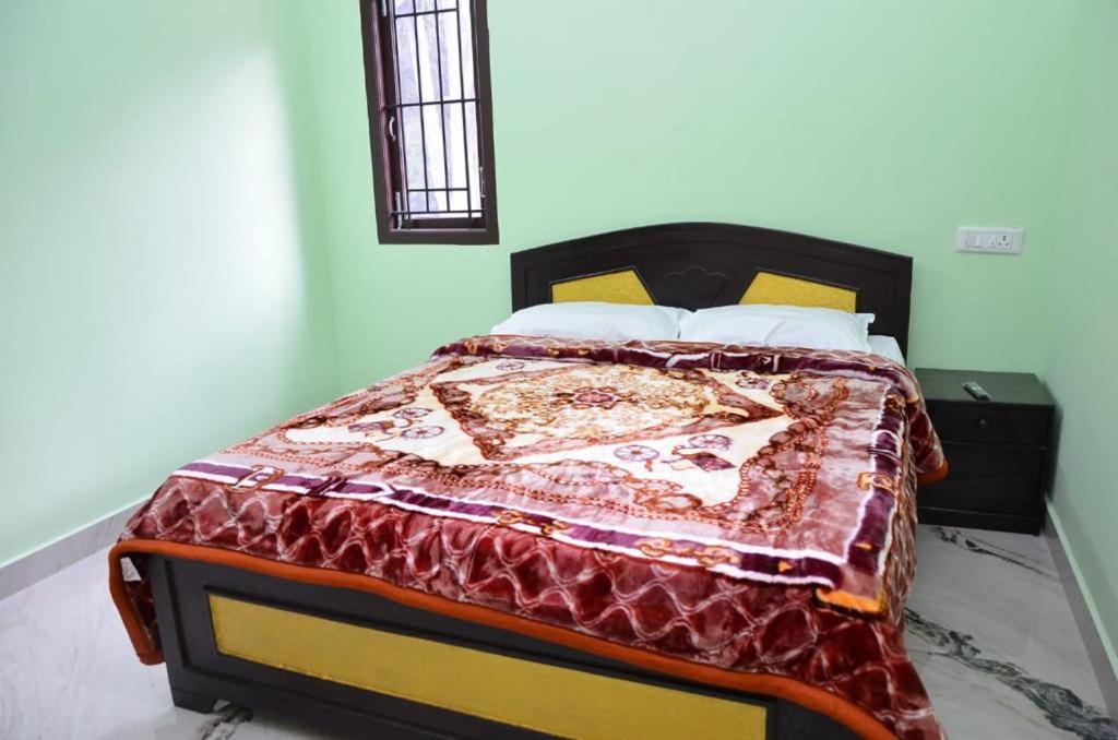 Farzana Manzil