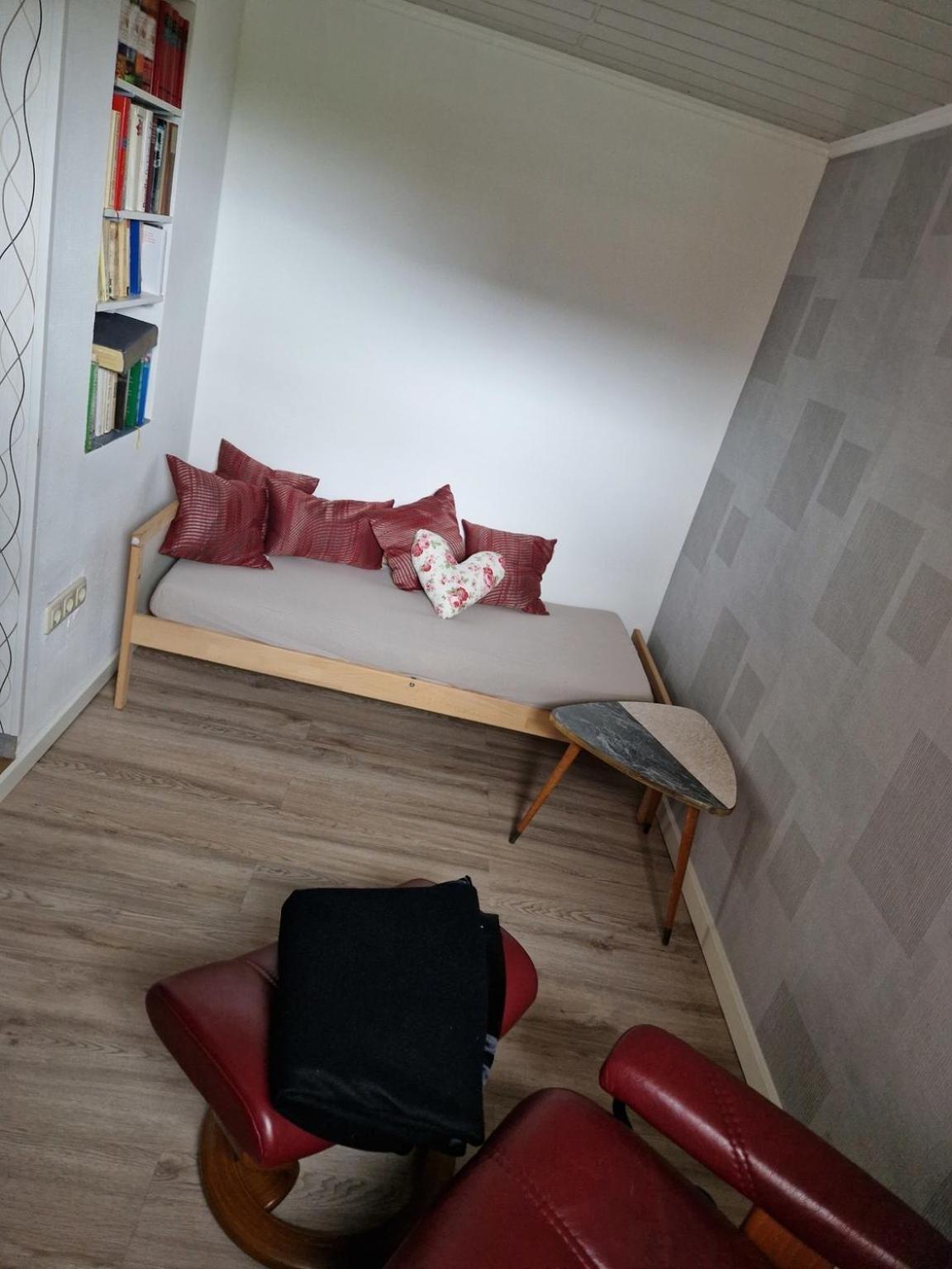Großes Ferienhaus Nordhastedt 2- 6 Personen 16 km zur Nordsee 24 km Büsum 45km St Peter Ording