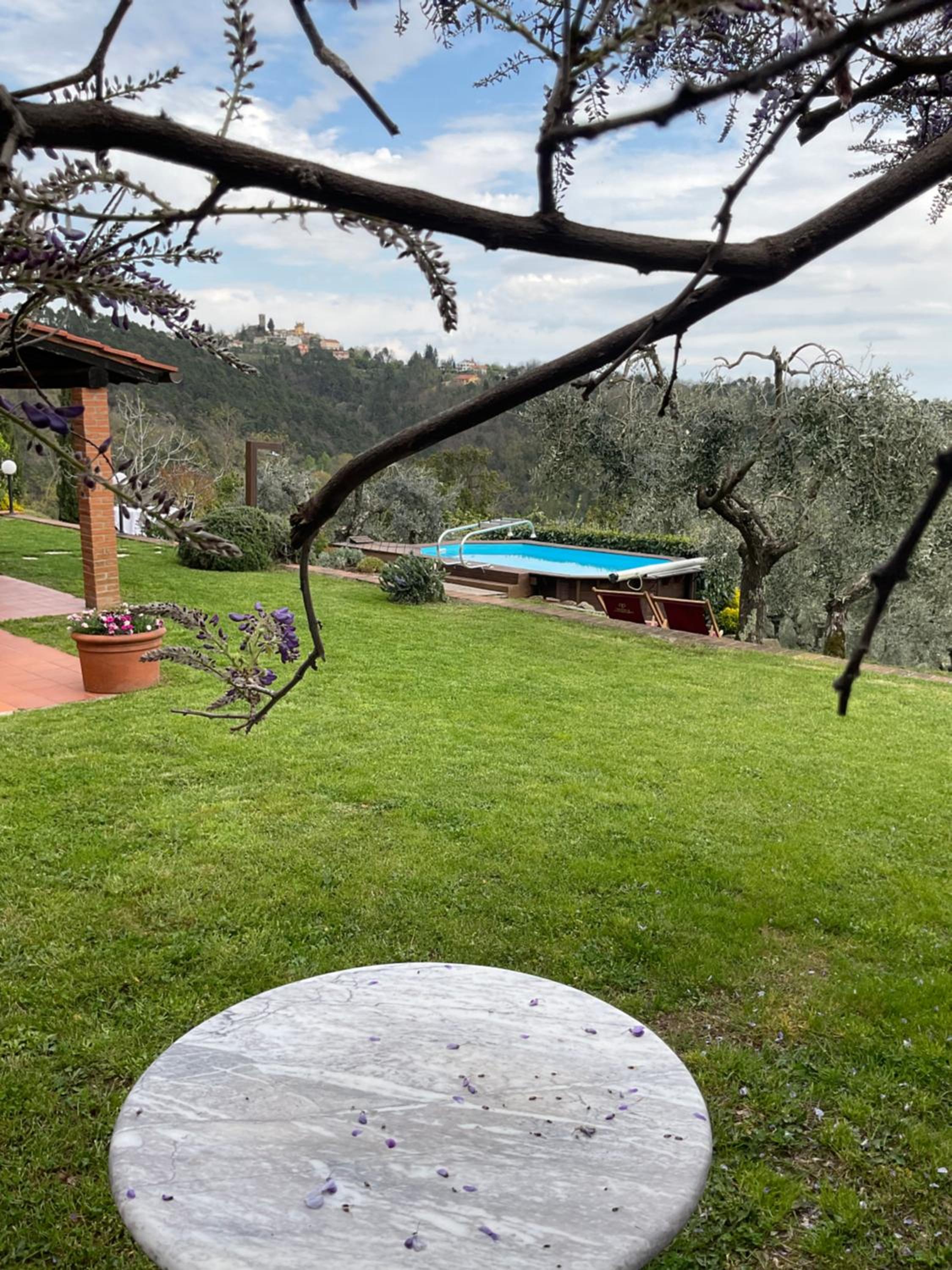 Il Poggio view 3