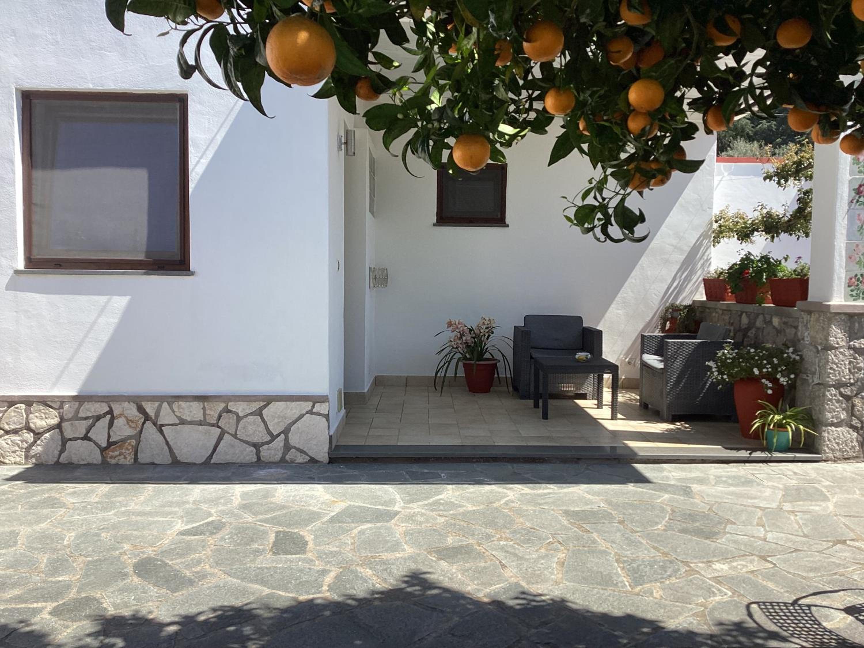 Casetta Minghitto Relaxing rooms in Capri