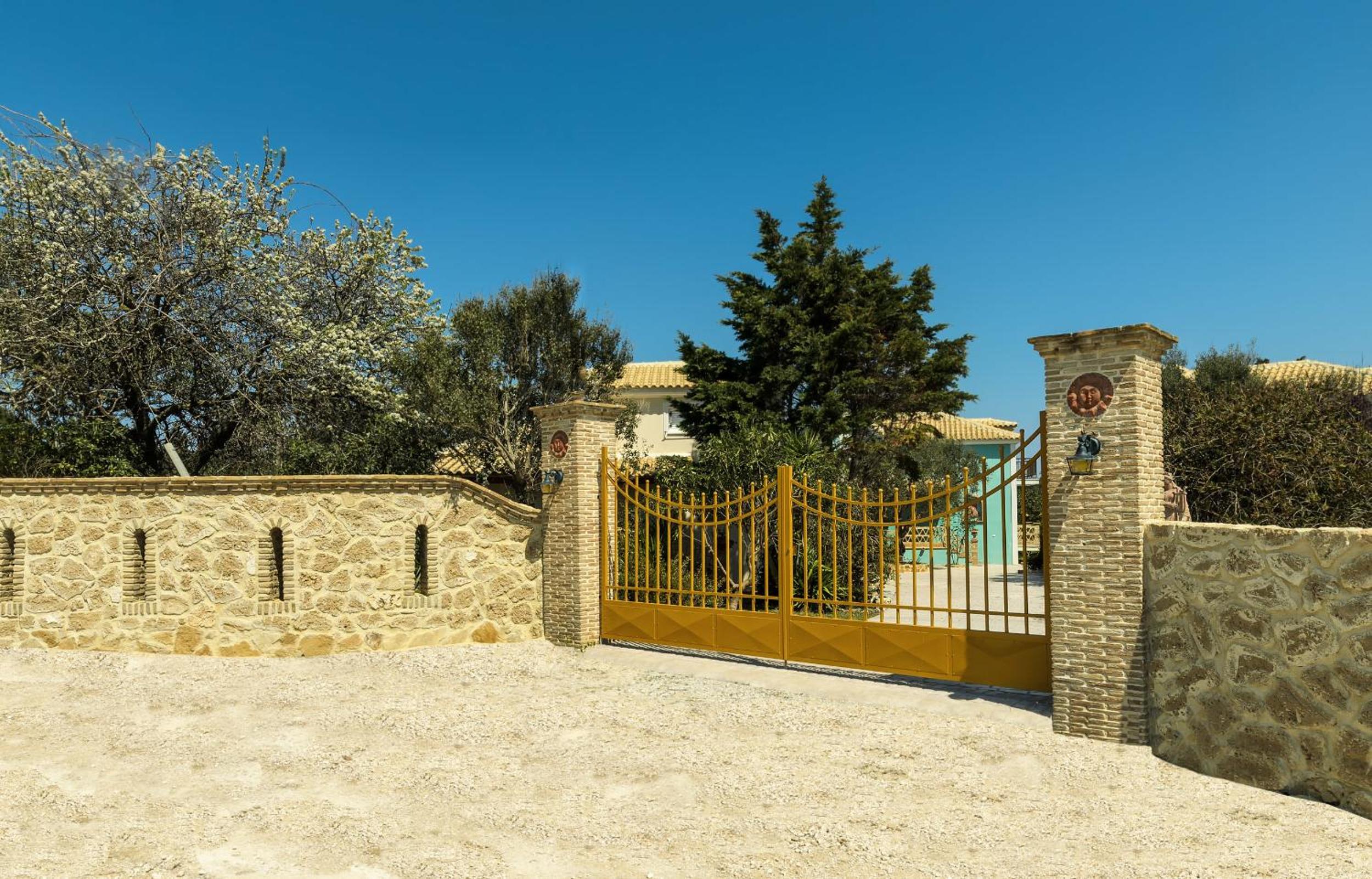 Porto Gerakas Villas