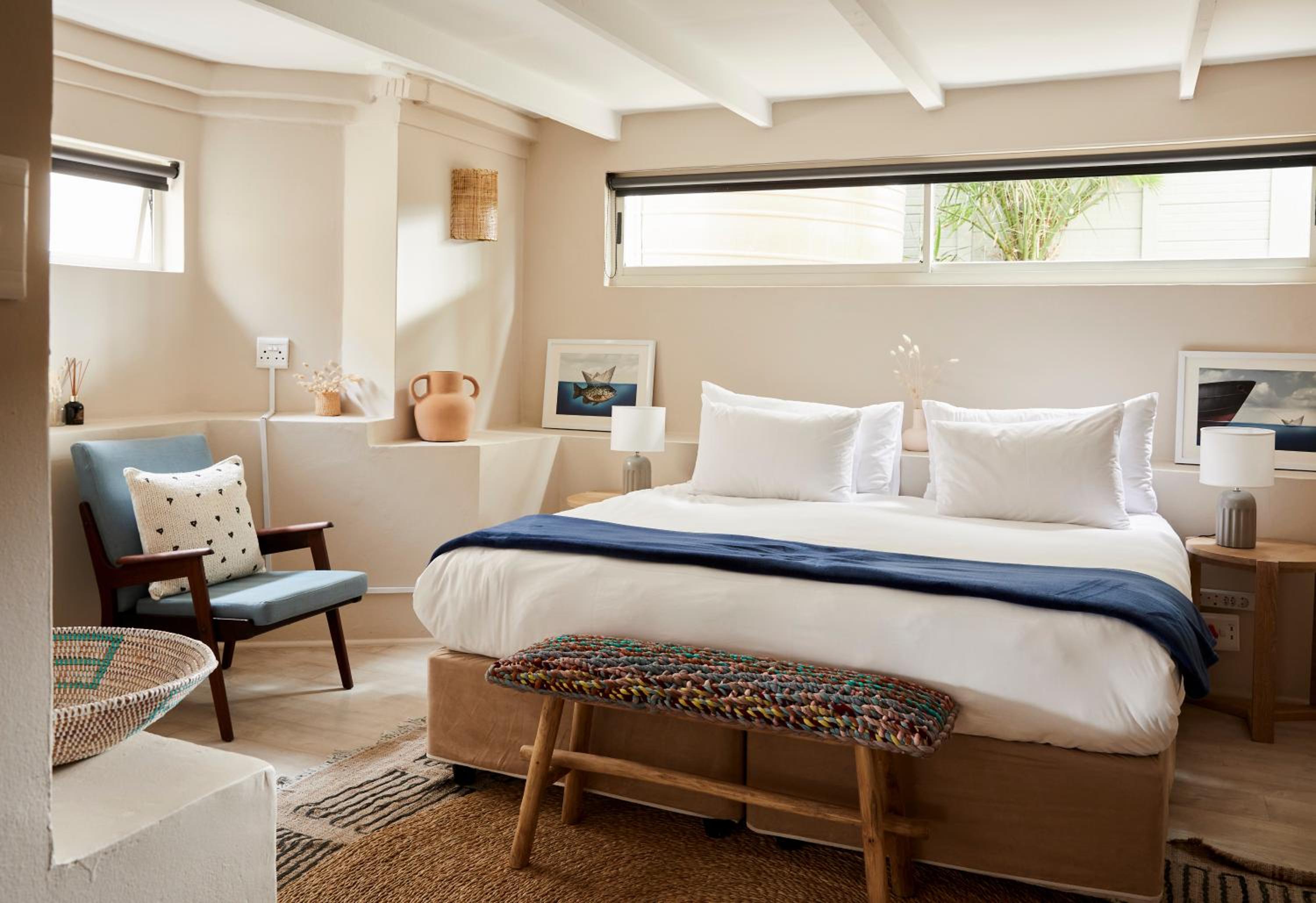 THE BIG - Luxury Backpackers
