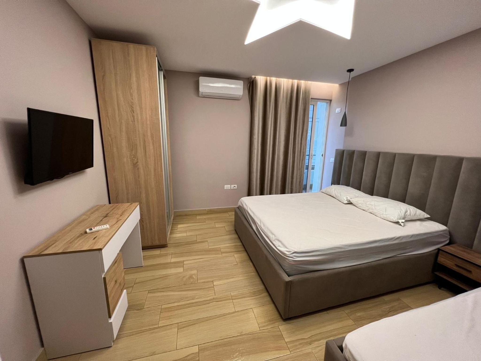 Armando Apartments
