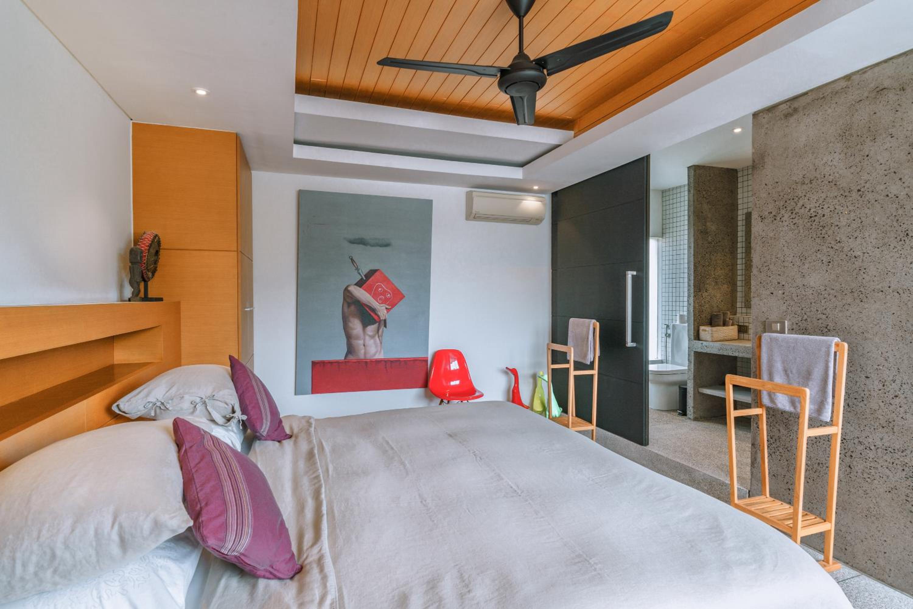 Barabuda - Impressive 6-Bedroom Villa with Jacuzzi and Slide! view 4