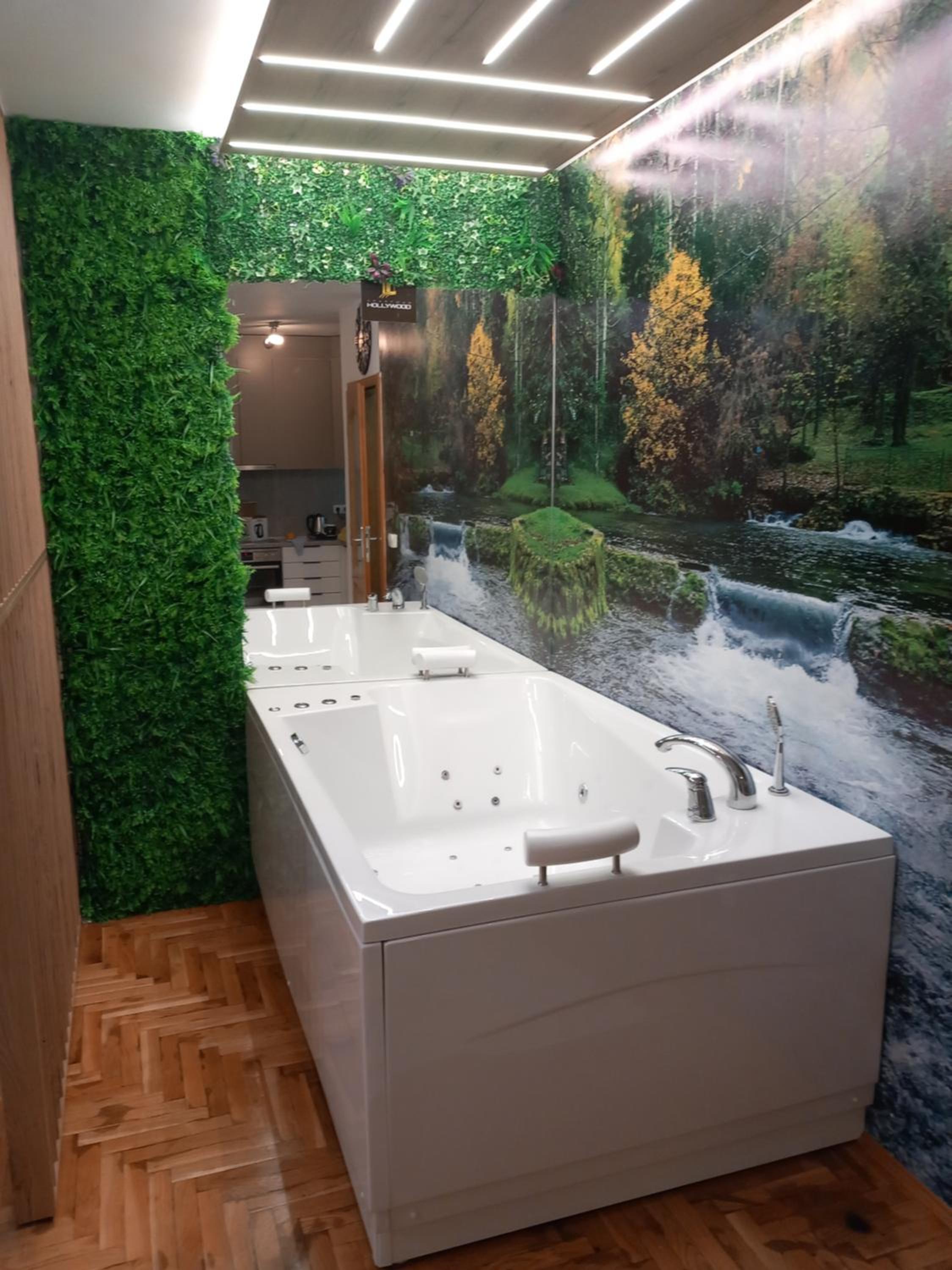 JACUZZI for RELAX - HOLLYWOOD Apartment, STUP, Sarajevo