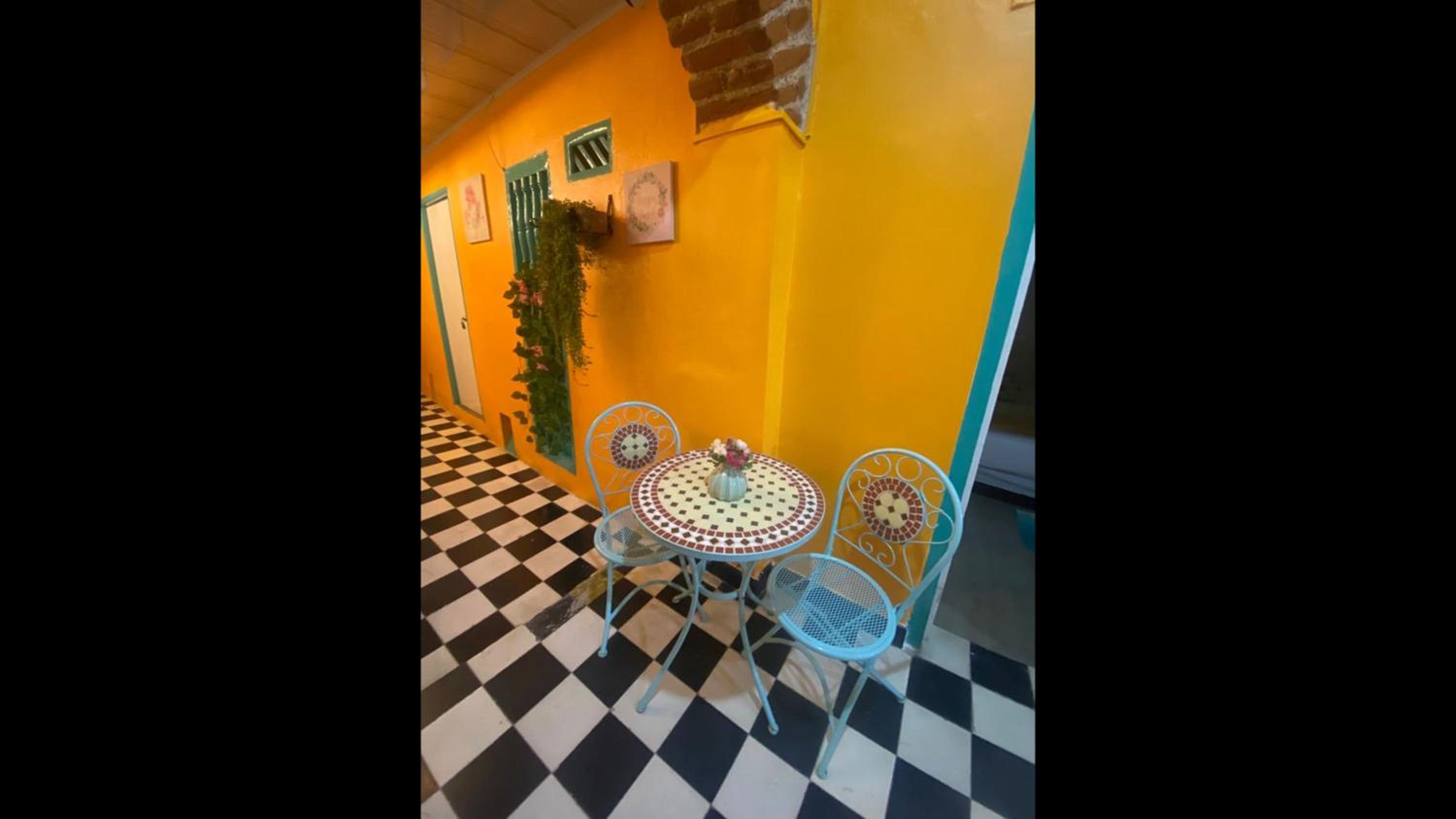 4cr-1M 4 Bedroom House In Getsemani With Air Conditioning And WIFI