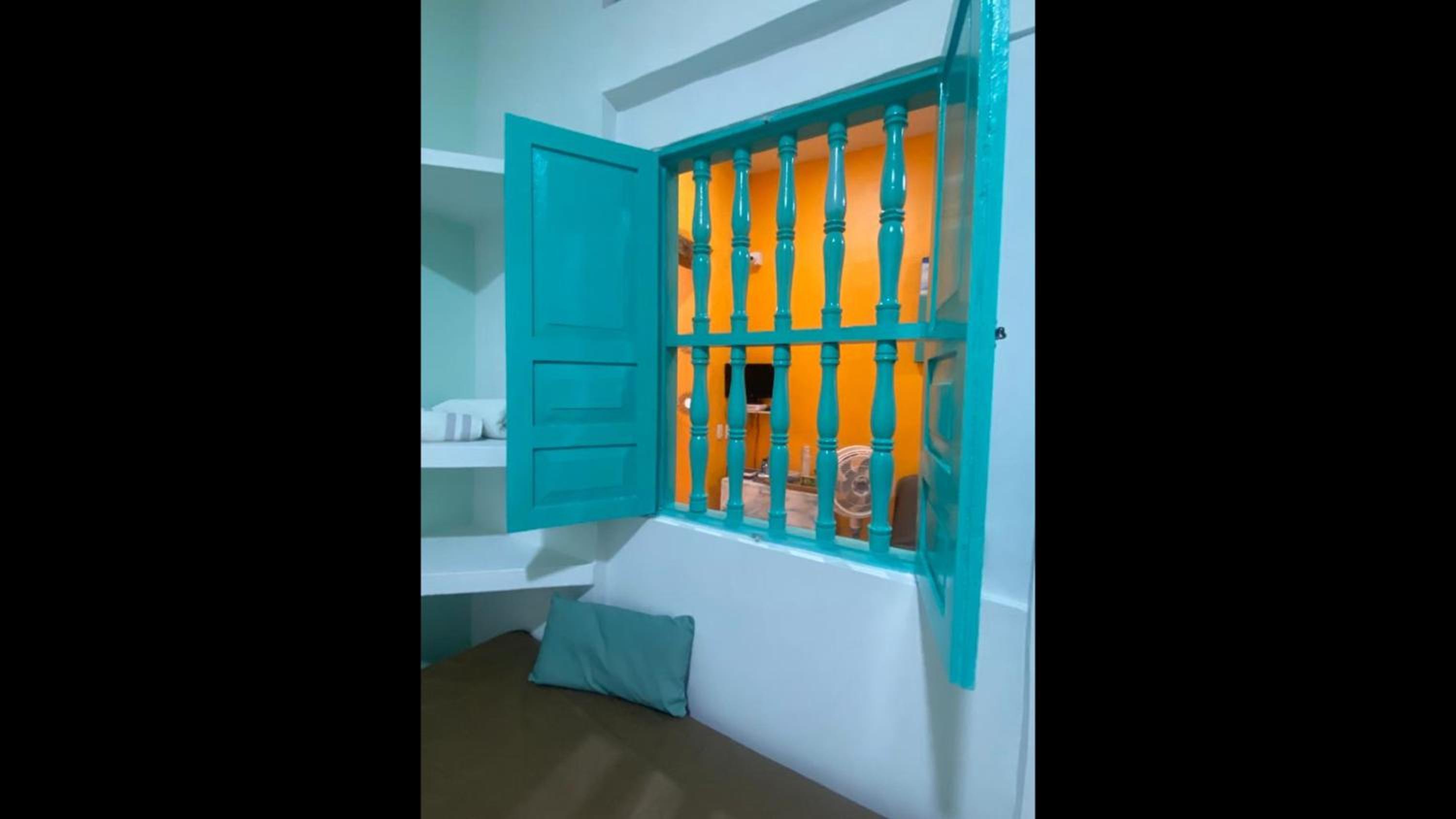 4cr-1M 4 Bedroom House In Getsemani With Air Conditioning And WIFI