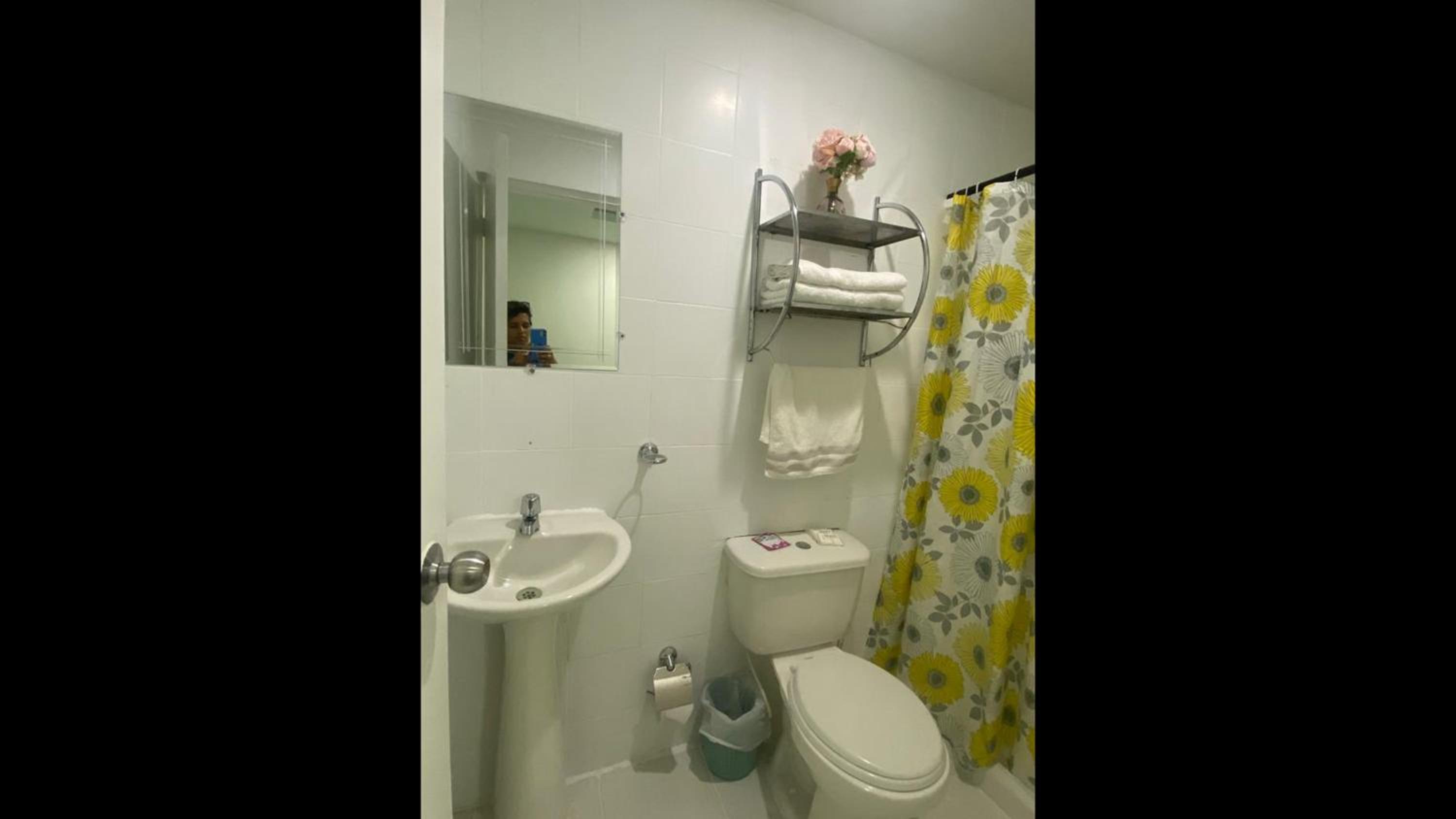 4cr-1M 4 Bedroom House In Getsemani With Air Conditioning And WIFI