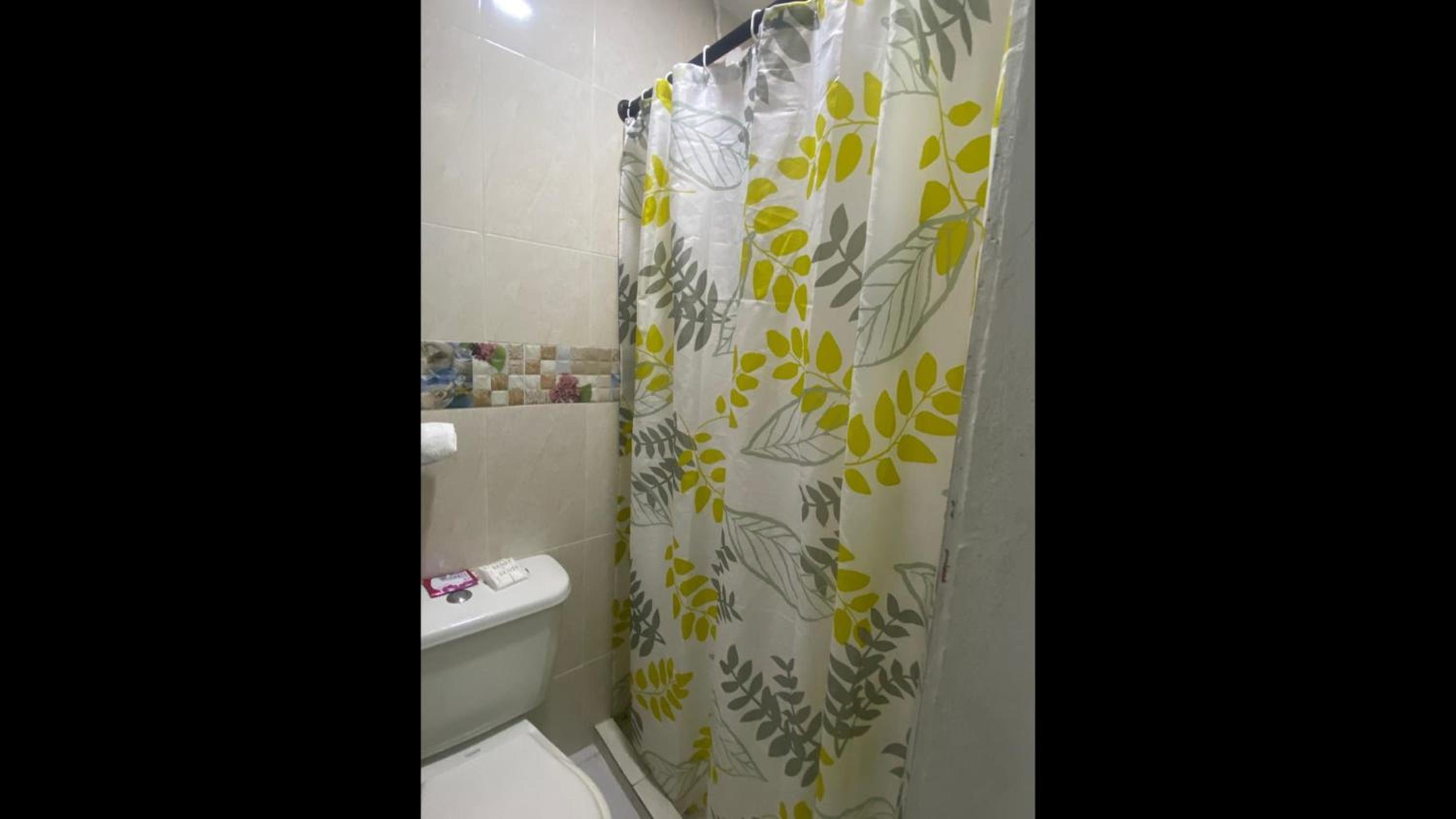 4cr-1M 4 Bedroom House In Getsemani With Air Conditioning And WIFI
