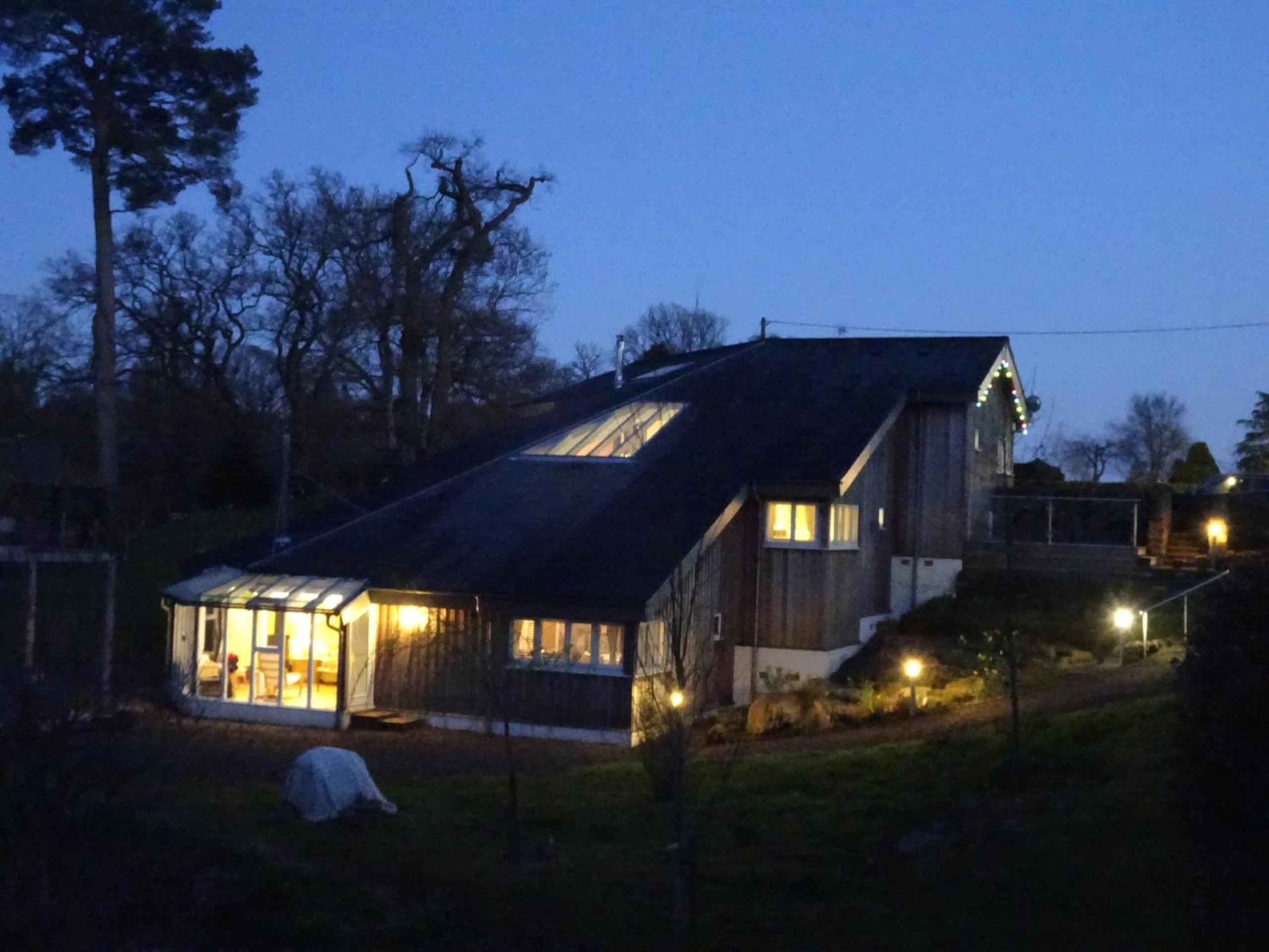 Black Burn Lodge