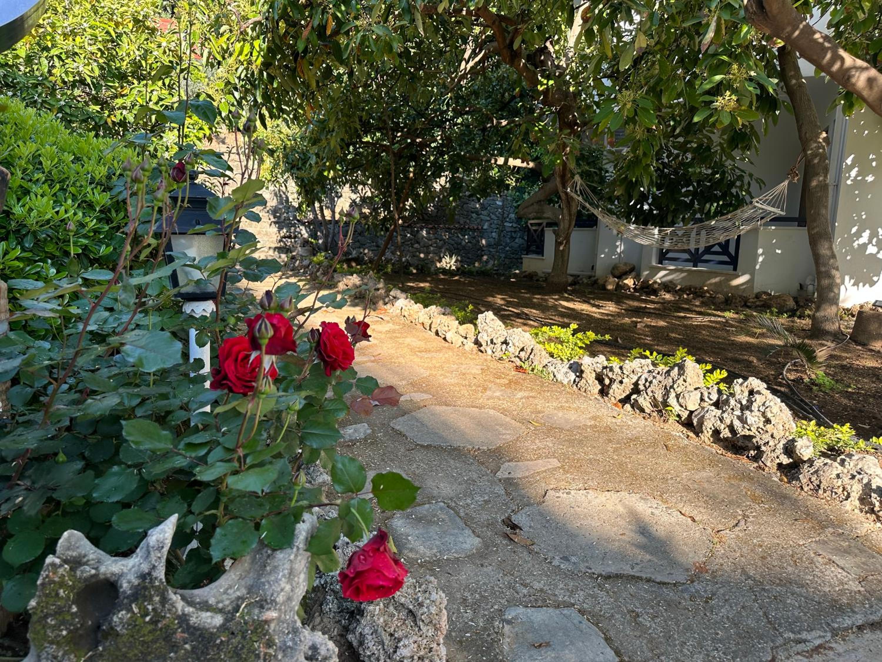 NATURELLA APART HOTEL - Image 34