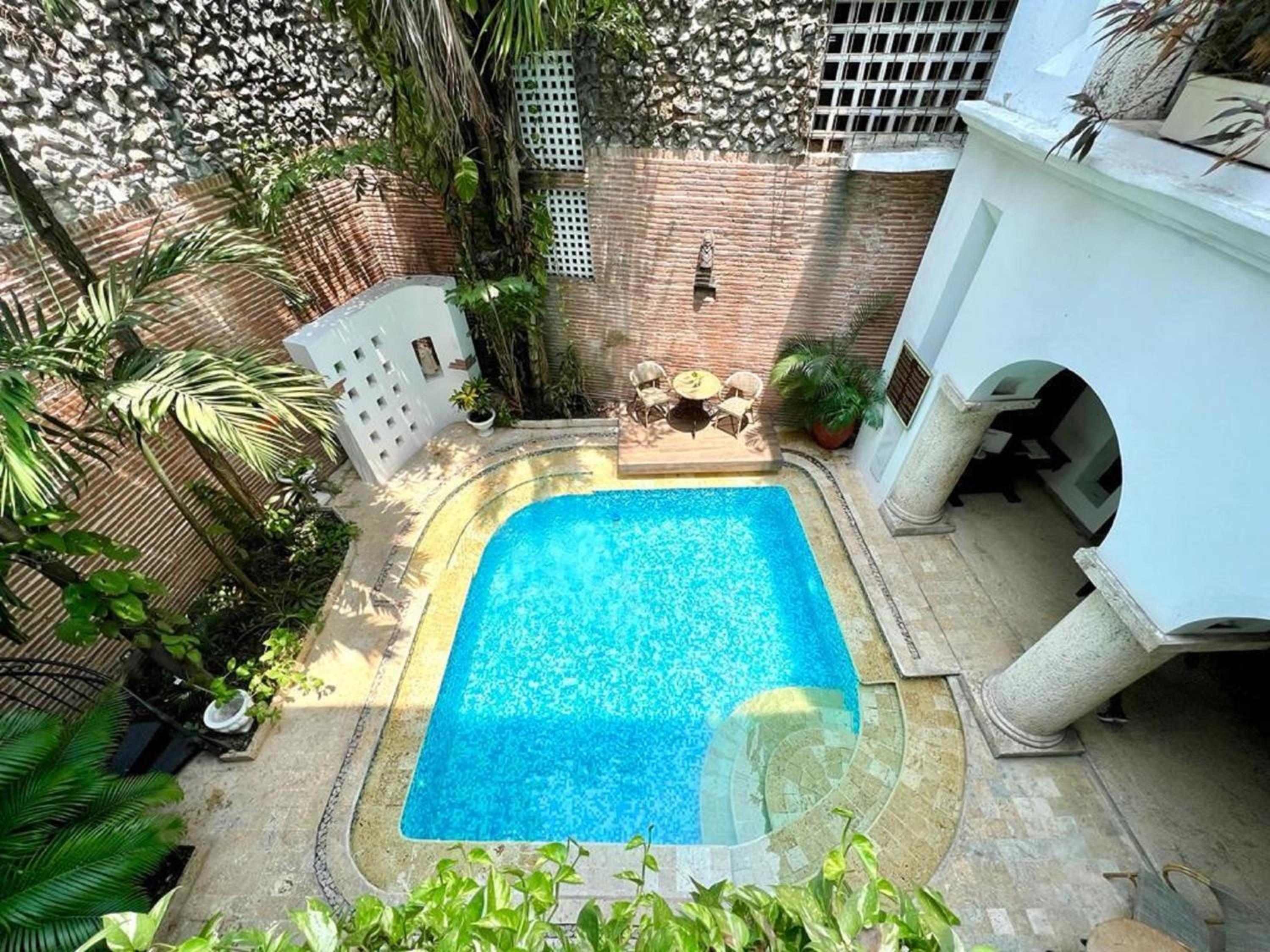 8aps-4 Luxury house in the historic center with pool Air conditioning and WIFI