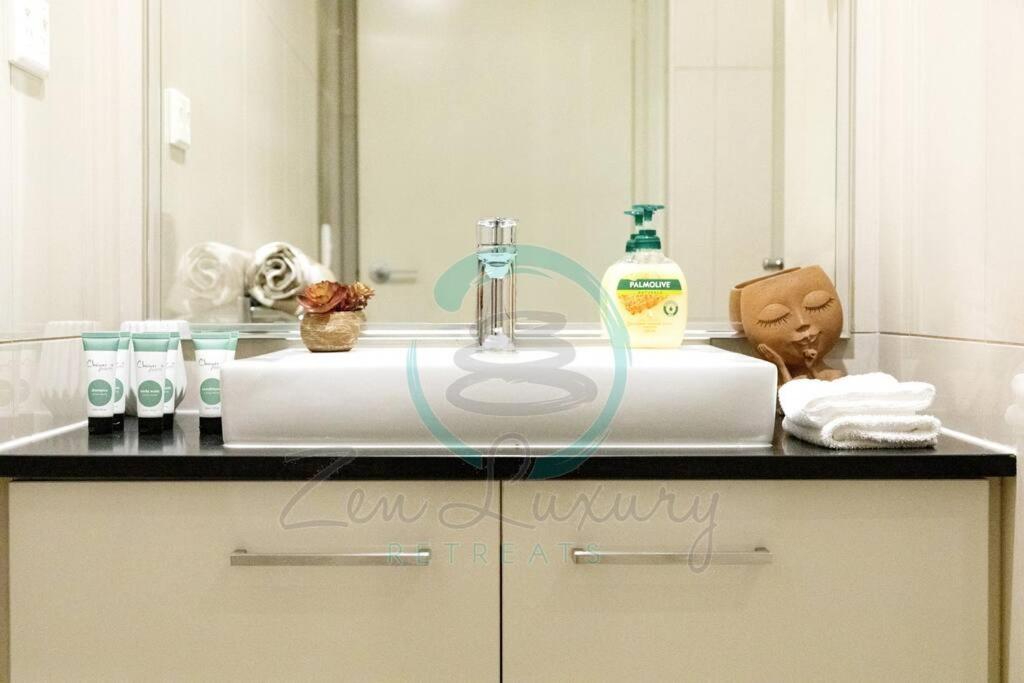 ZEN Central Bliss 2BR Holiday Retreat in the CBD