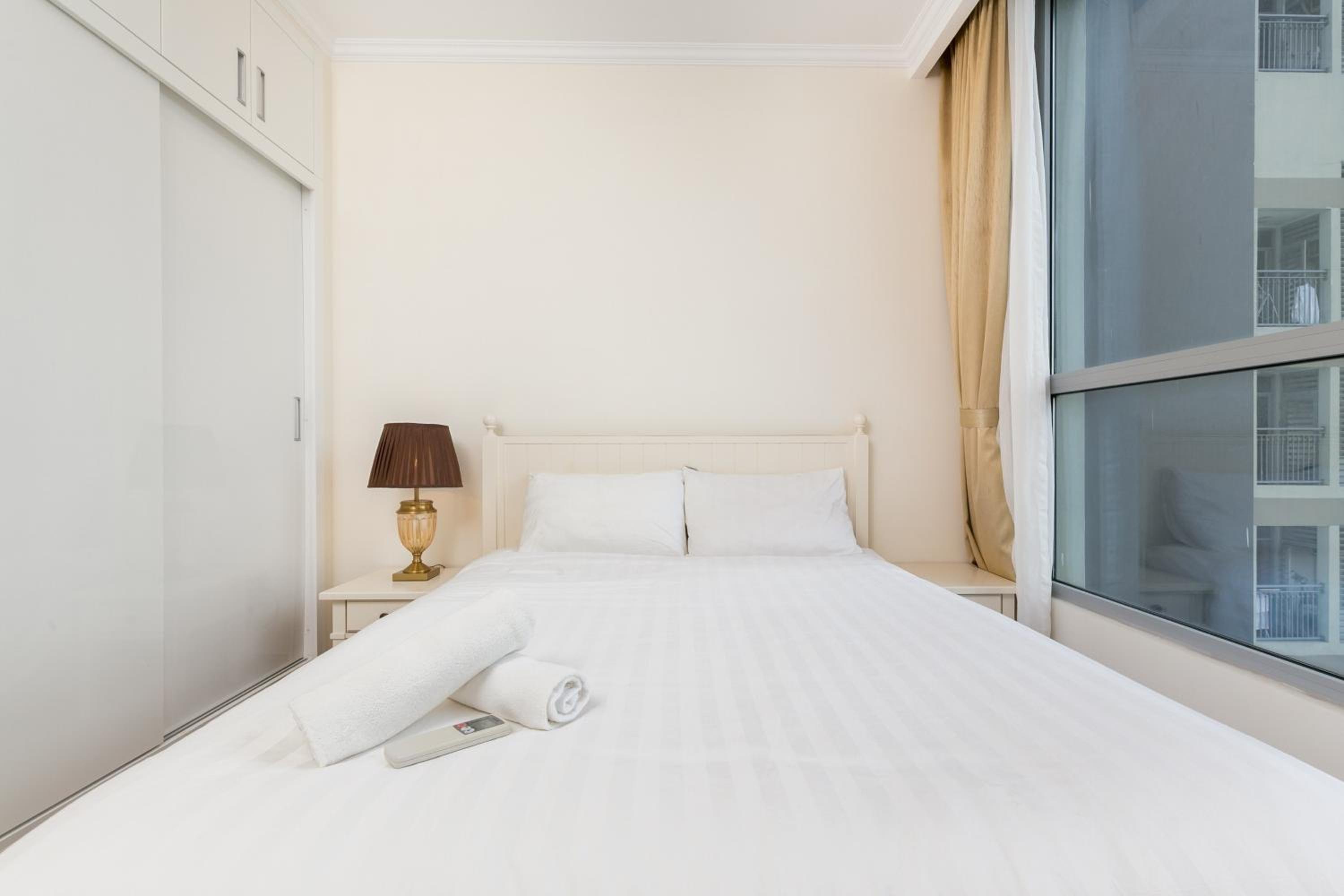 Elvita Landmark Luxury Residence