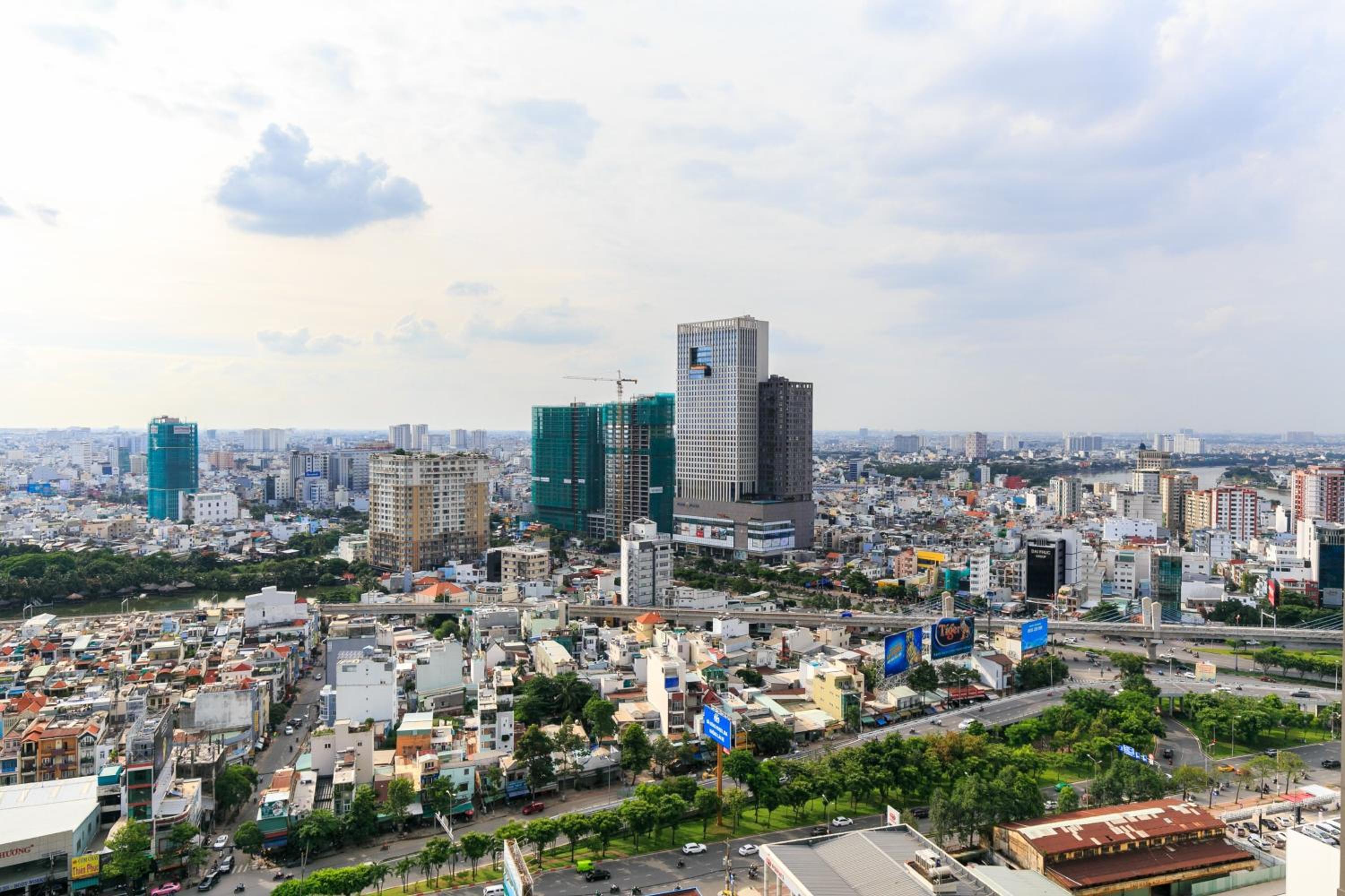 Elvita Landmark Luxury Residence