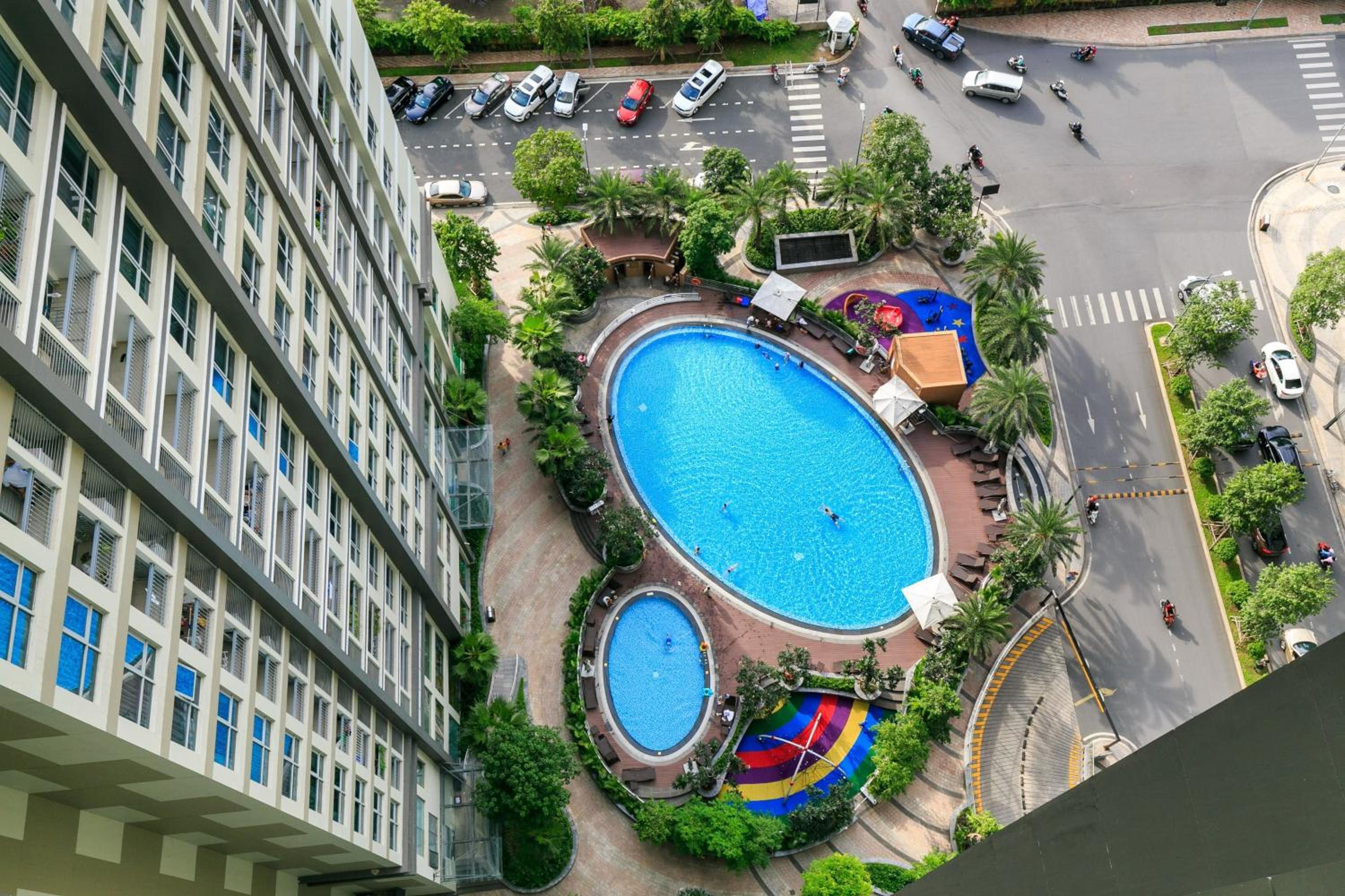 Elvita Landmark Luxury Residence