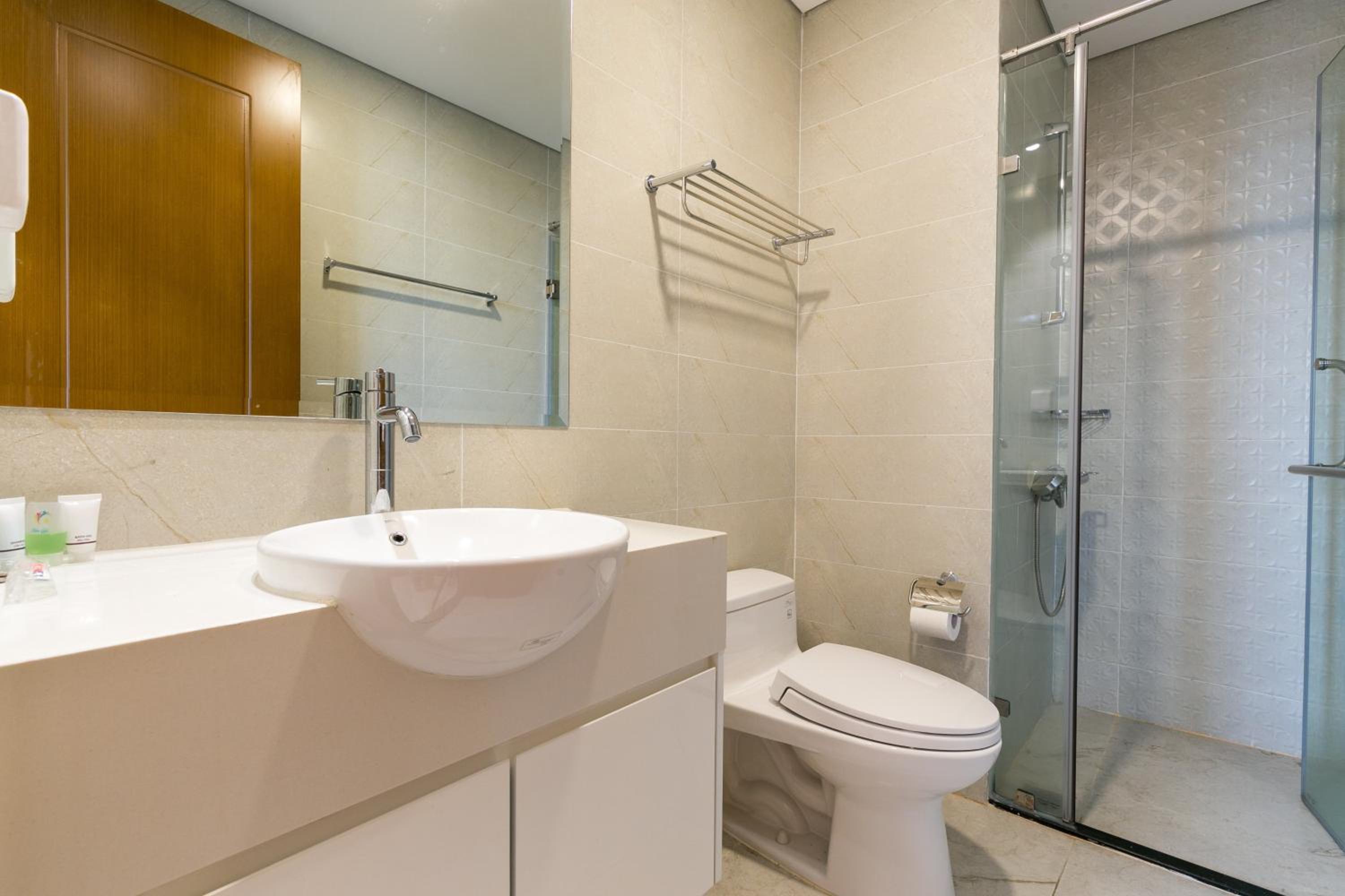 Elvita Landmark Luxury Residence