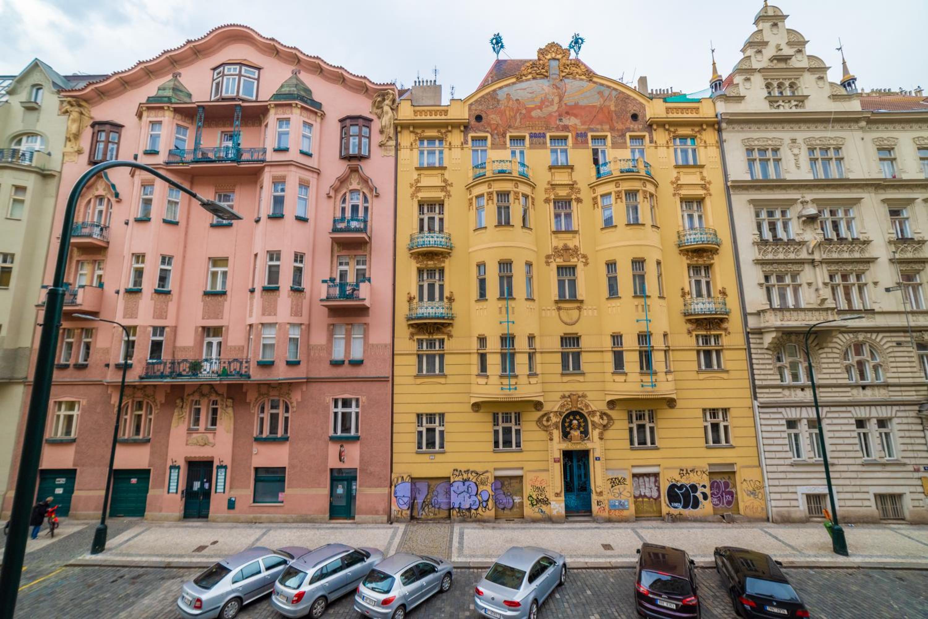 New apartments near Dancing house