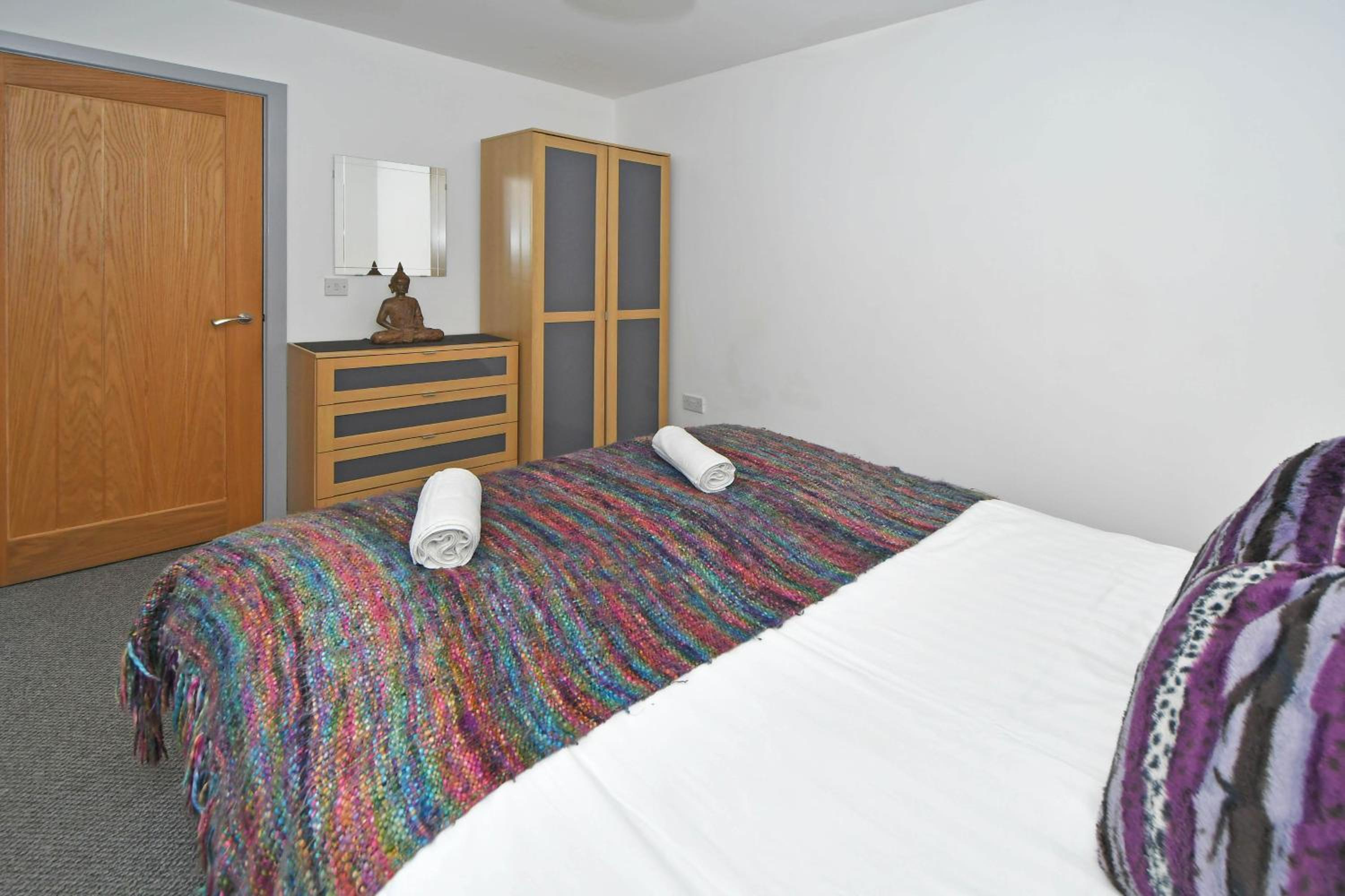 Photo 195