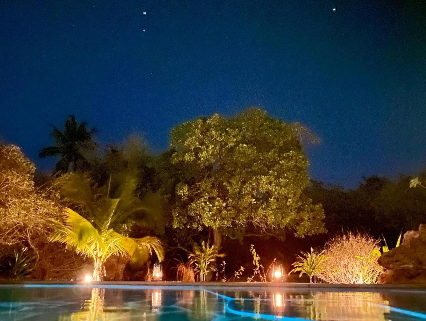 Rock and Sea Resort