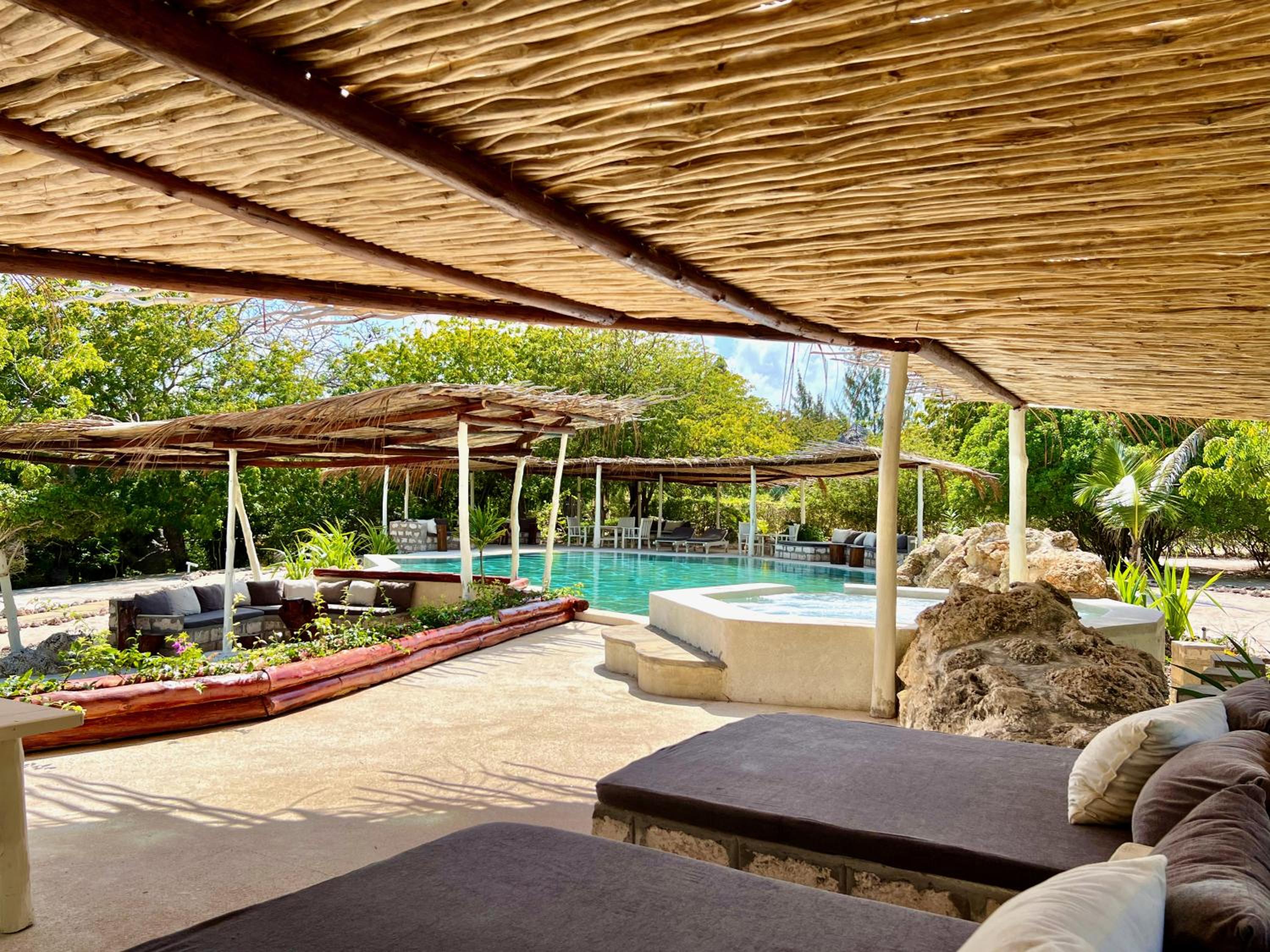 Rock and Sea Resort